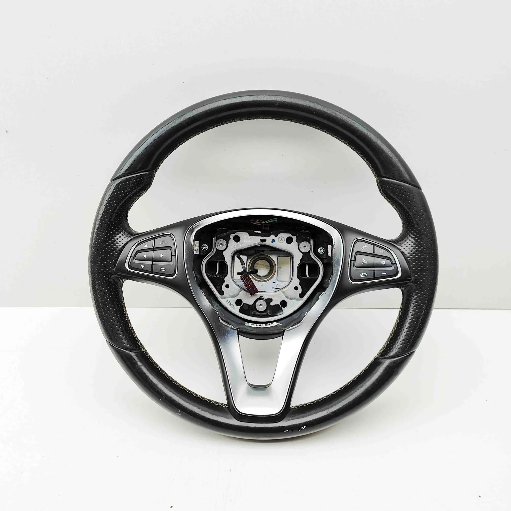 Mercedes-Benz CLA (C117) steering wheel Steering Wheel — MERCEDES BENZ CLA (Coupe C117)...