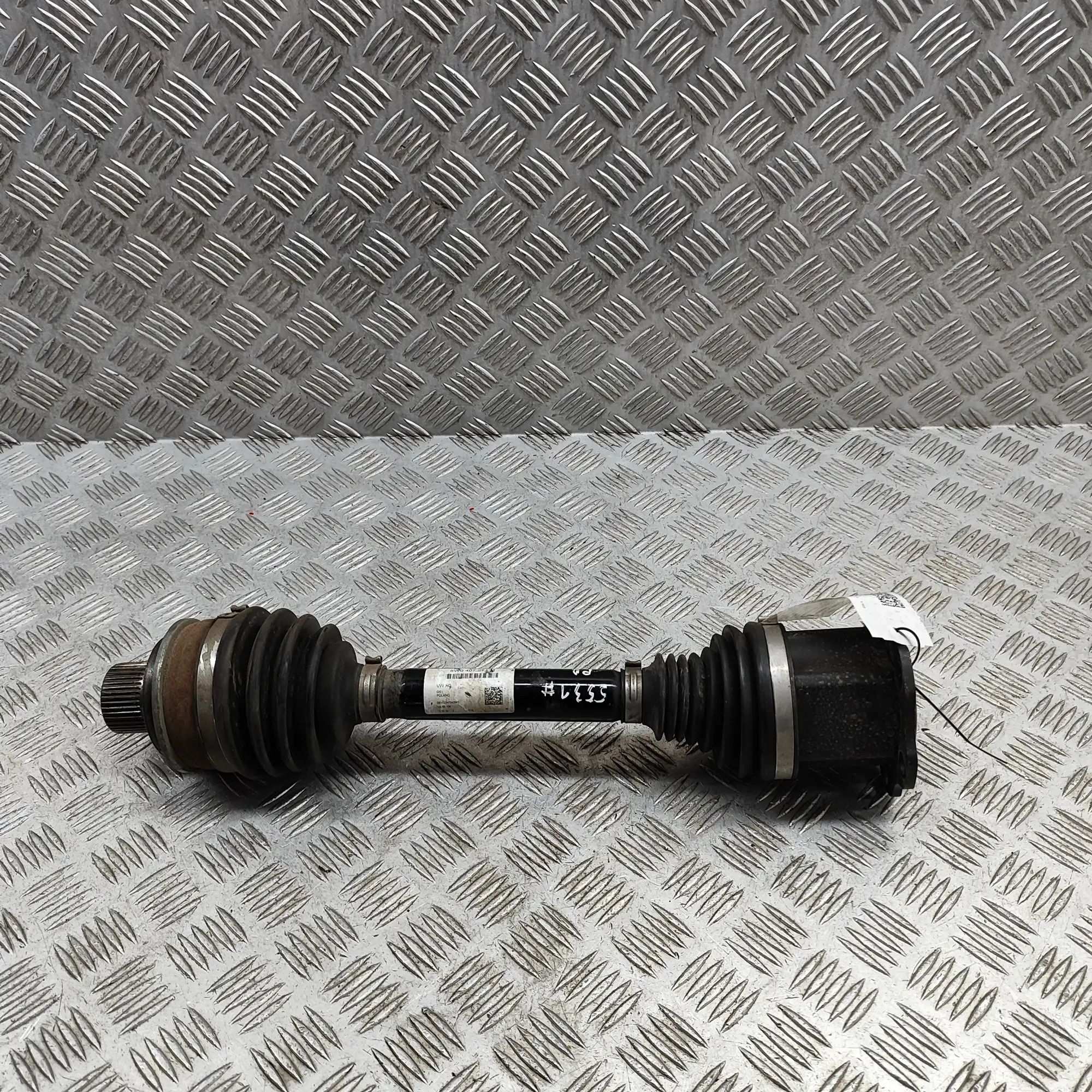 Audi A5 (B10) Front Right Driveshaft Front Right Driveshaft — AUDI A5 (Sportback F5A...