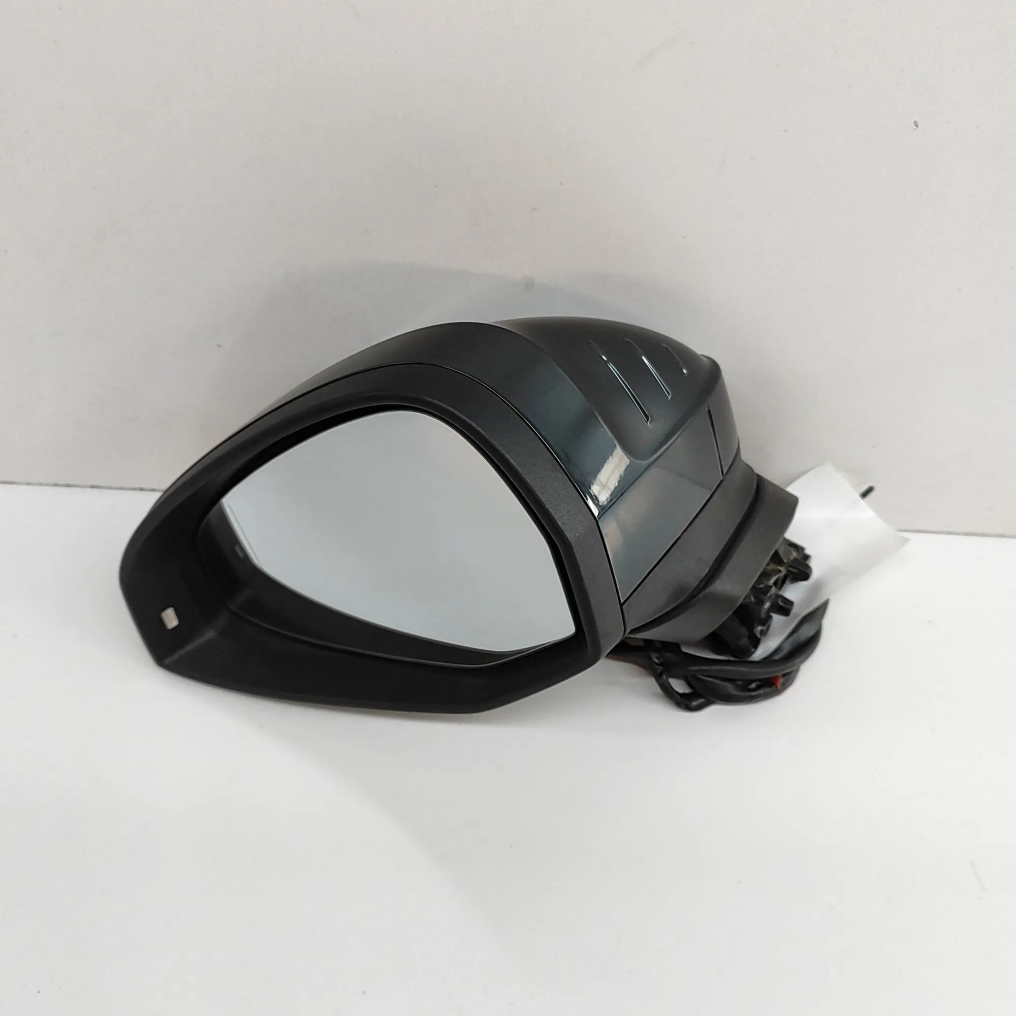 Audi A4 (B9) Left Side Wing Mirror Left Side Wing Mirror — AUDI A4 (Allroad 8WH, B...