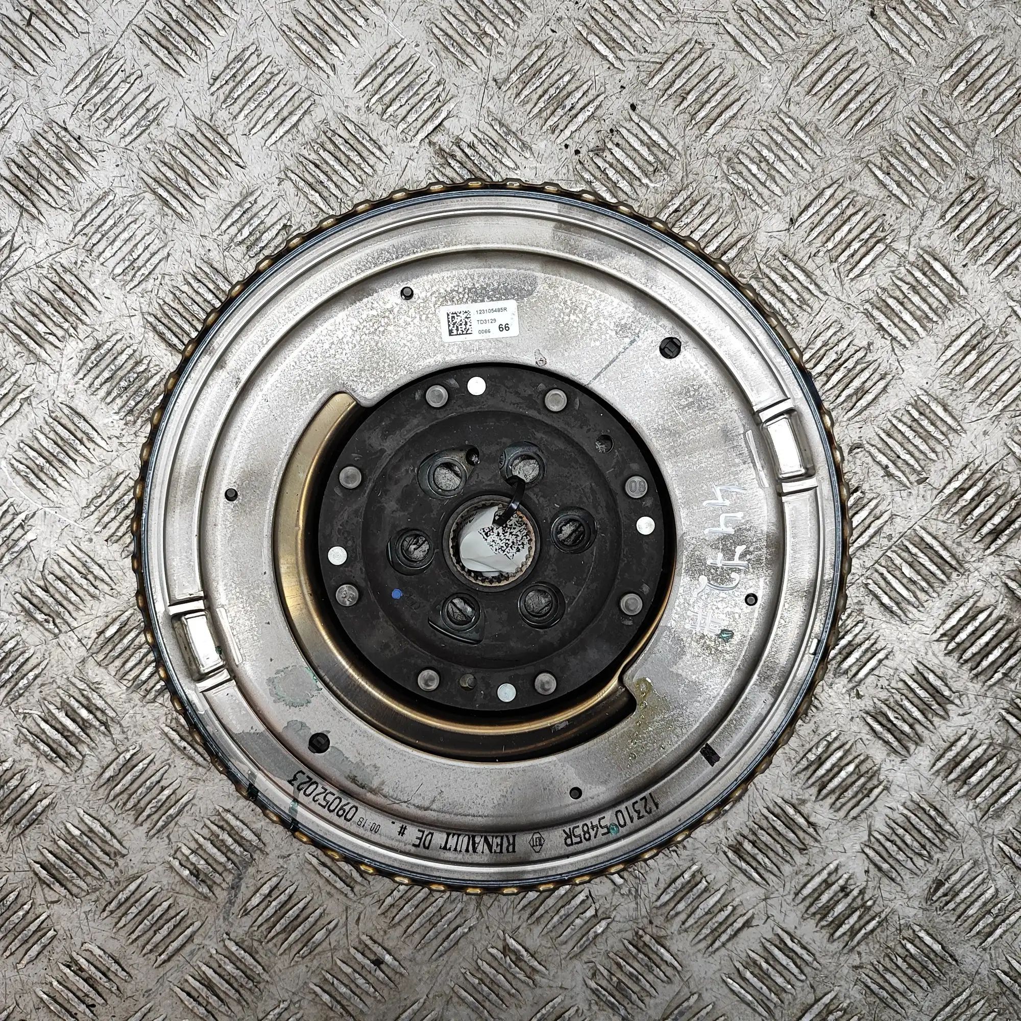 Nissan Juke Flywheel Disc Automatic Flywheel Disc Automatic — NISSAN JUKE (F16) (20...