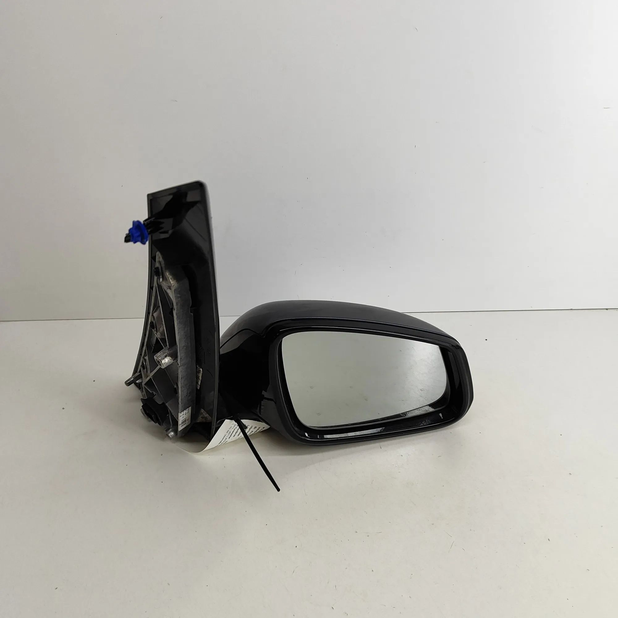 BMW 2 (F22 / F23) Right Side Wing Mirror Right Side Wing Mirror — BMW 2 SERIES (Active T...