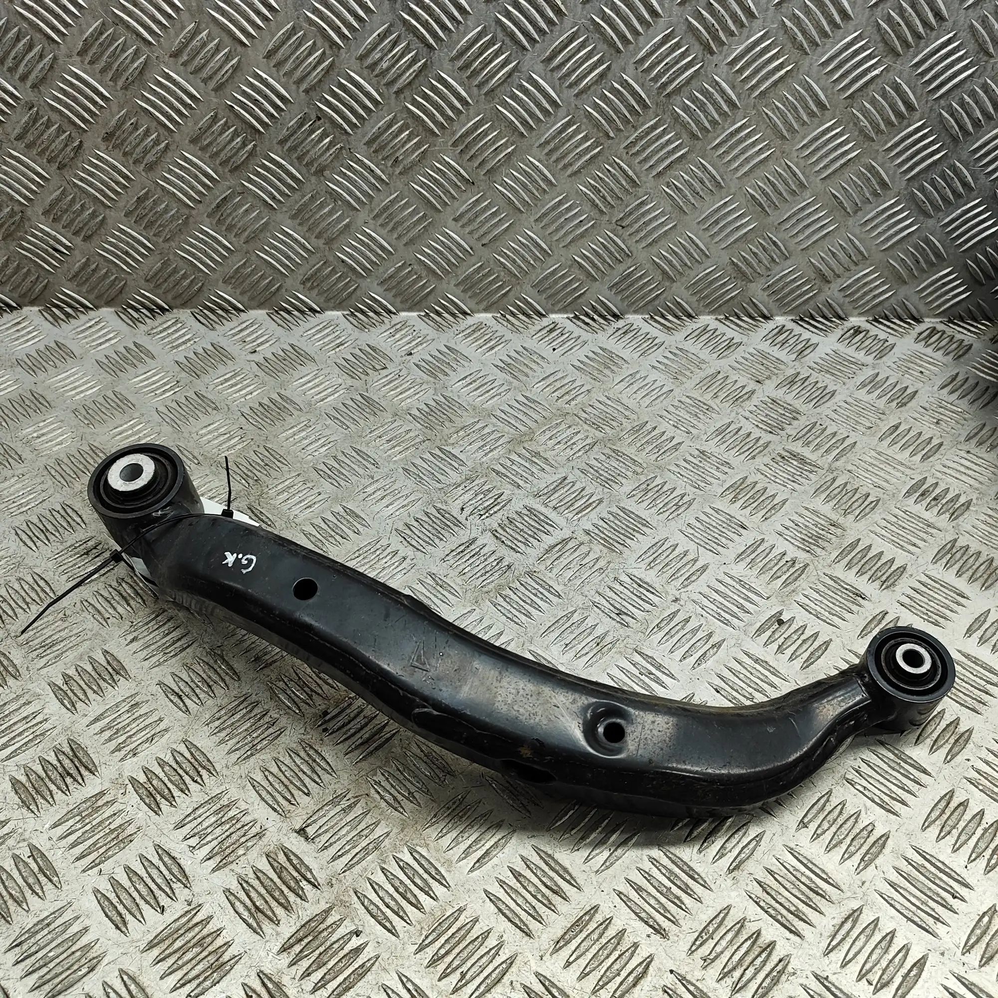 Lexus RX Control arm — rear left Control arm — rear left — LEXUS RX (_LA1_, _LH1...