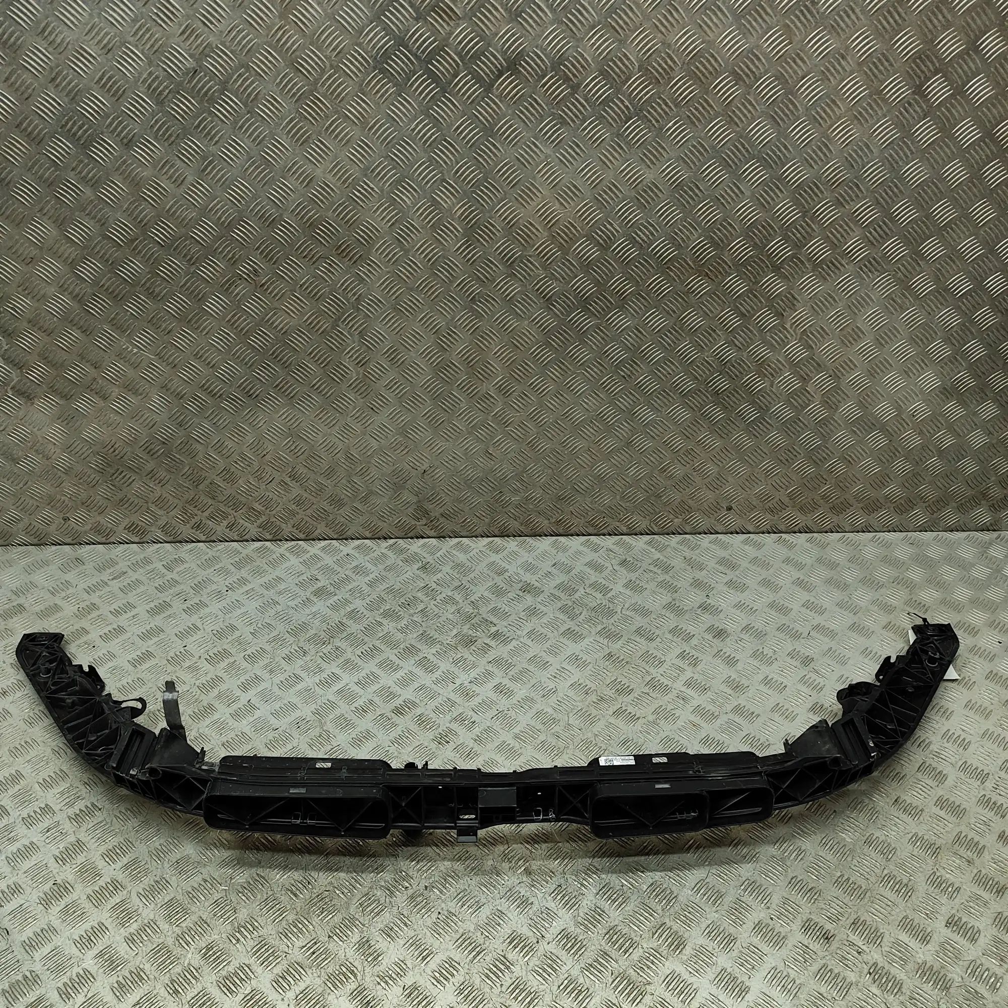 Mercedes-Benz CLA (C118) Slam Panel Frame Upper Part Slam Panel Frame Upper Part — MERCEDES BENZ CLA...