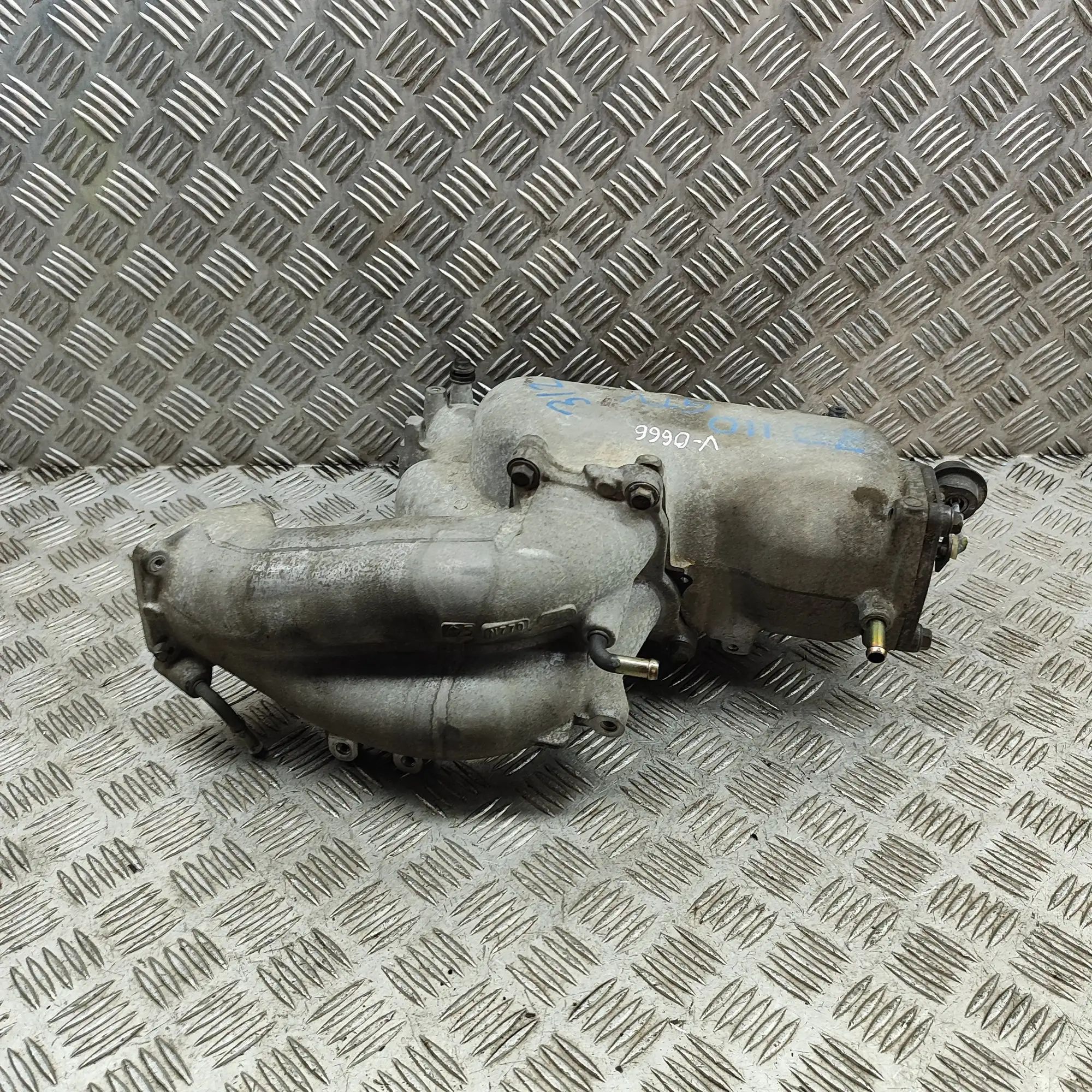 Nissan Murano imusarja Intake Manifold — NISSAN MURANO (II Z51) (2007-...