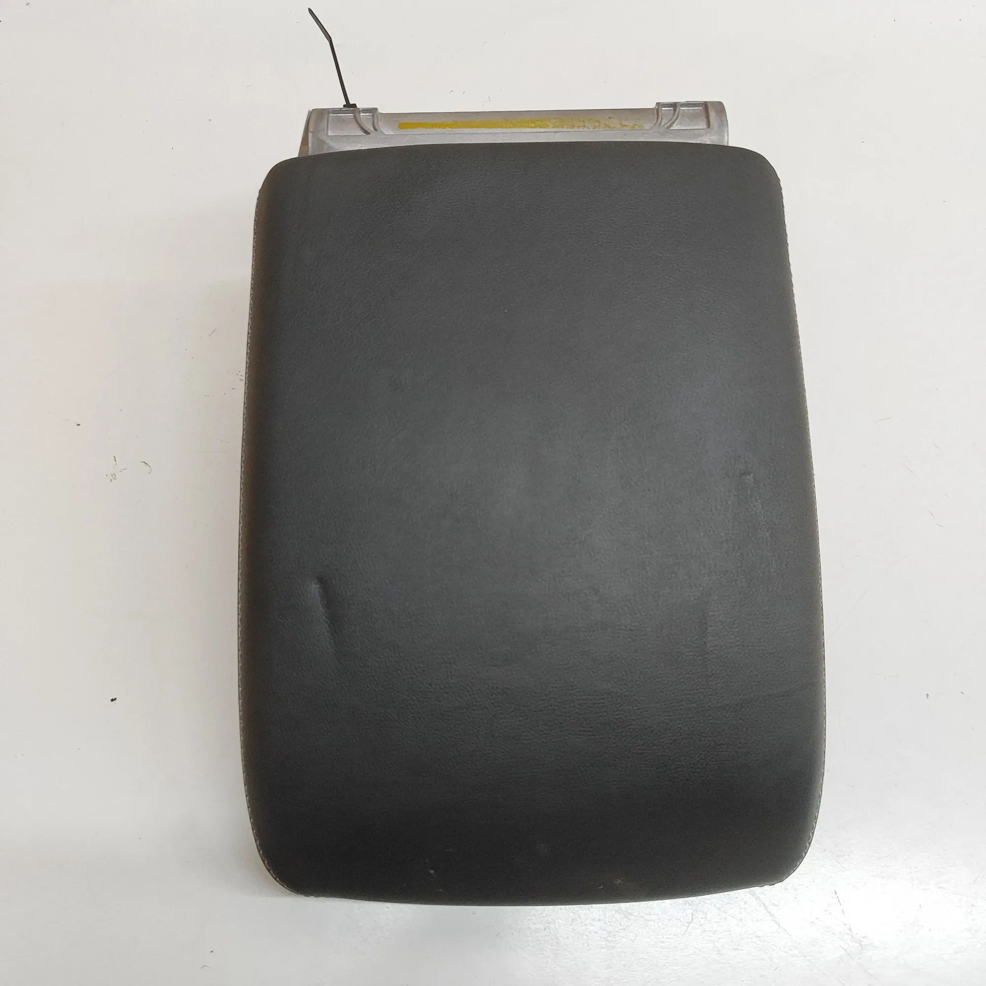 Audi Q5 (FY) подлокотник Armrest — AUDI Q5 (FY) (2016-...) — 80A864207M
...