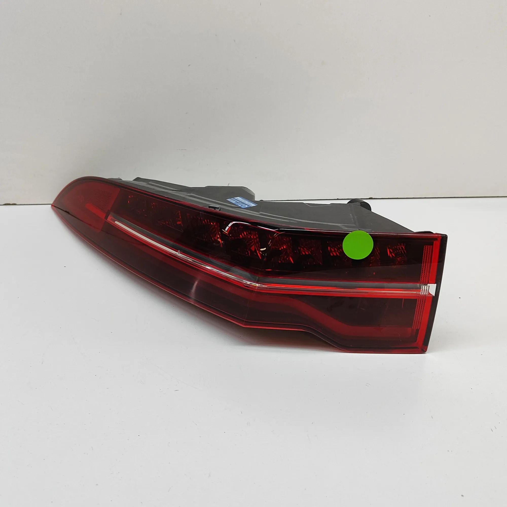 Jaguar I-Pace Rear Left Tail Light Rear Left Tail Light — JAGUAR I-PACE (X590) (20...