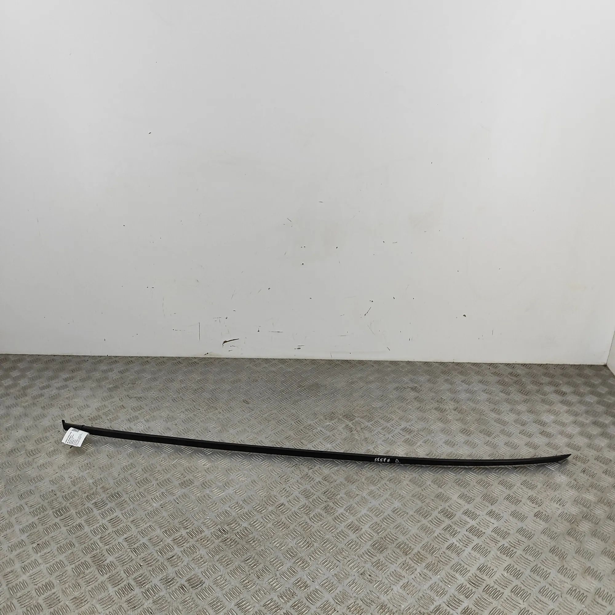 Honda HR-V / e:Ny1 Right Side Roof Strip Trim Right Side Roof Strip Trim — HONDA E:NY1 (2023-...