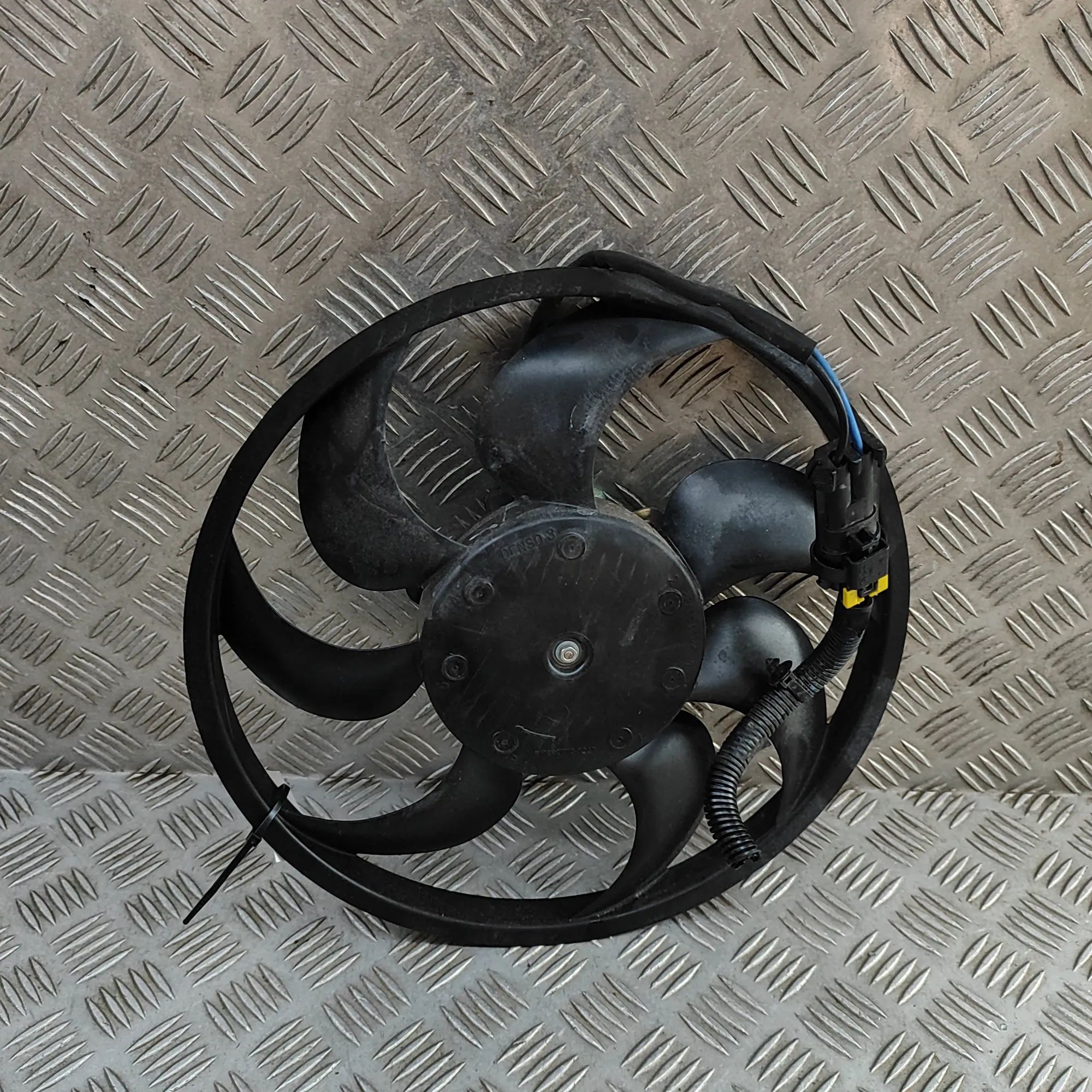Fiat 500 (312) Engine Cooling Fan Engine Cooling Fan — FIAT 500 (312_) (2007-...)...