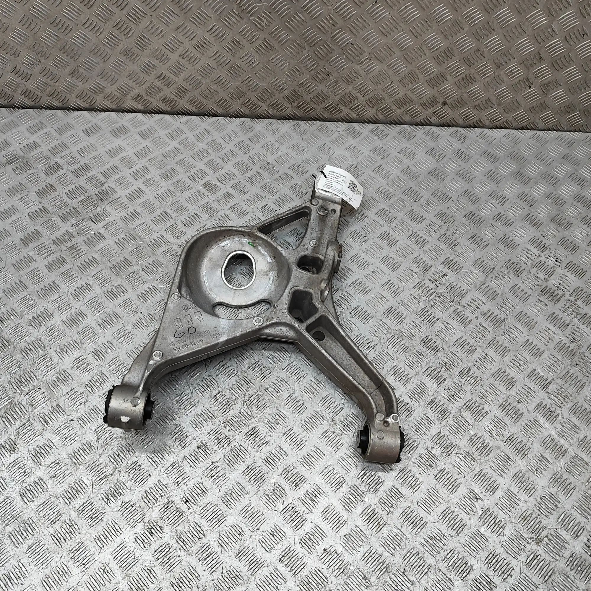 Mercedes-Benz GLE (W167) Rear Right Lower Control Arm Rear Right Lower Control Arm — MERCEDES BENZ GL...
