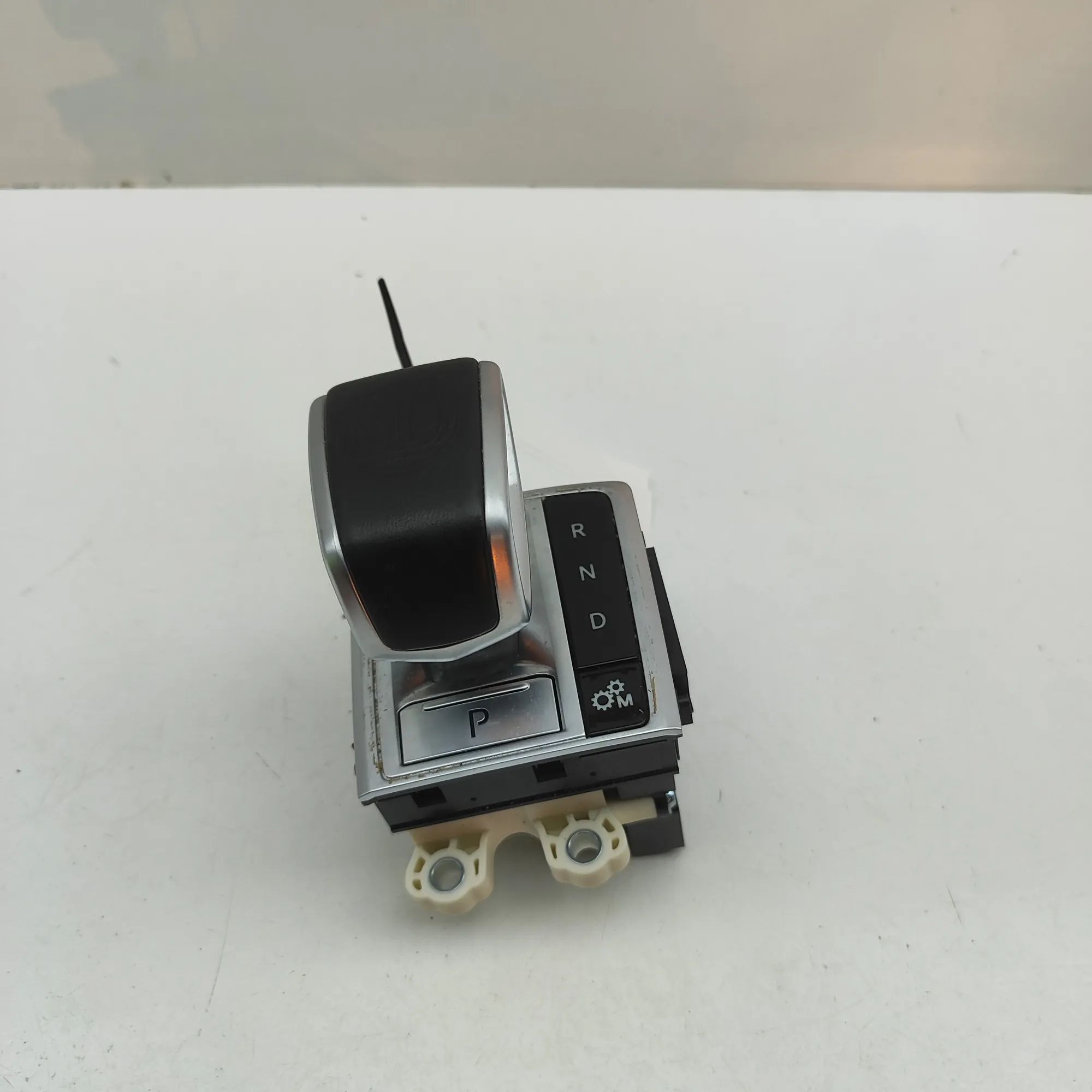 Mercedes-Benz CLA (C117) Gear Shifting Mechanism Gear Shifting Mechanism — MERCEDES BENZ CLA (Co...