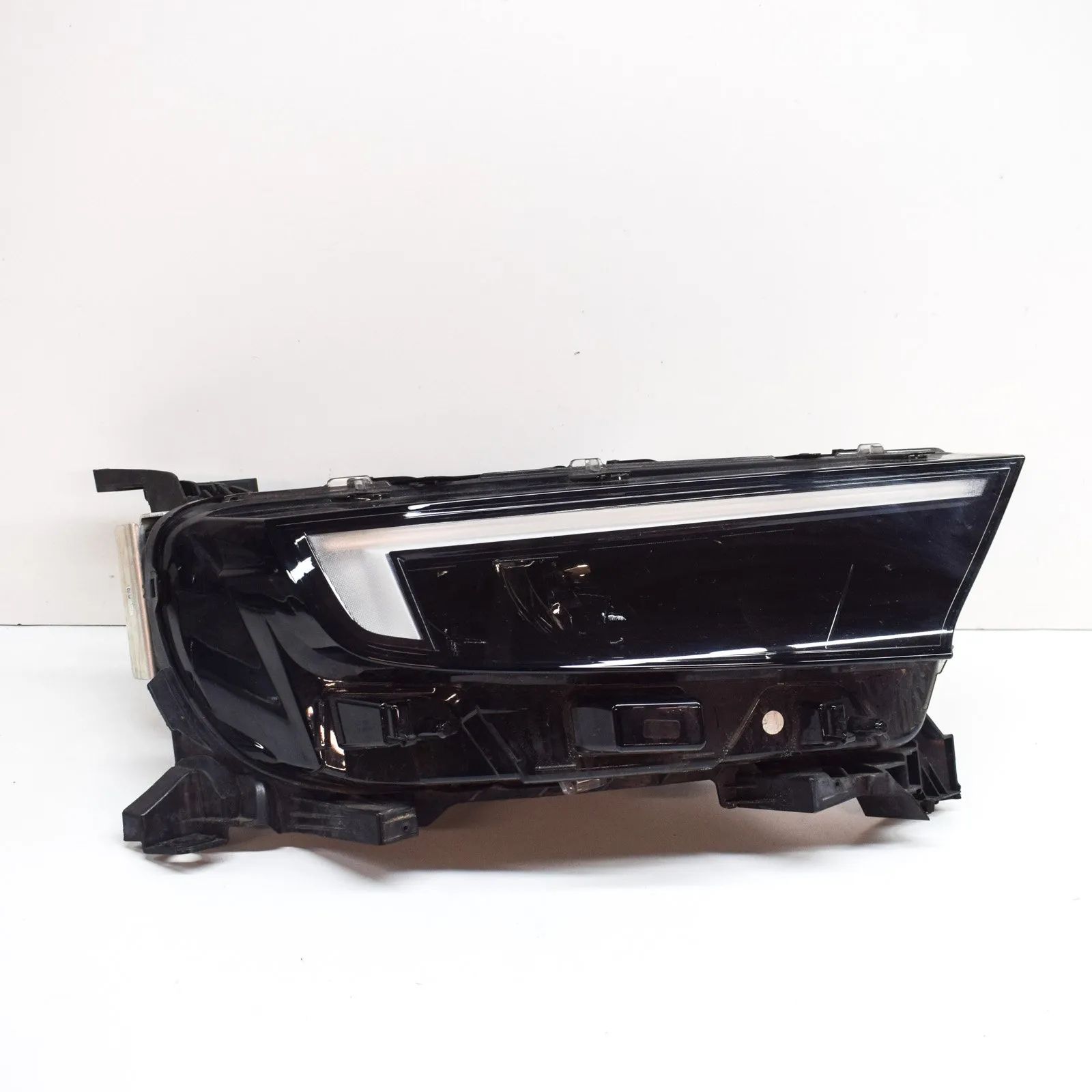 Opel Mokka (B) Front Right Headlight Front Right Headlight — OPEL MOKKA (2020-...) —...
