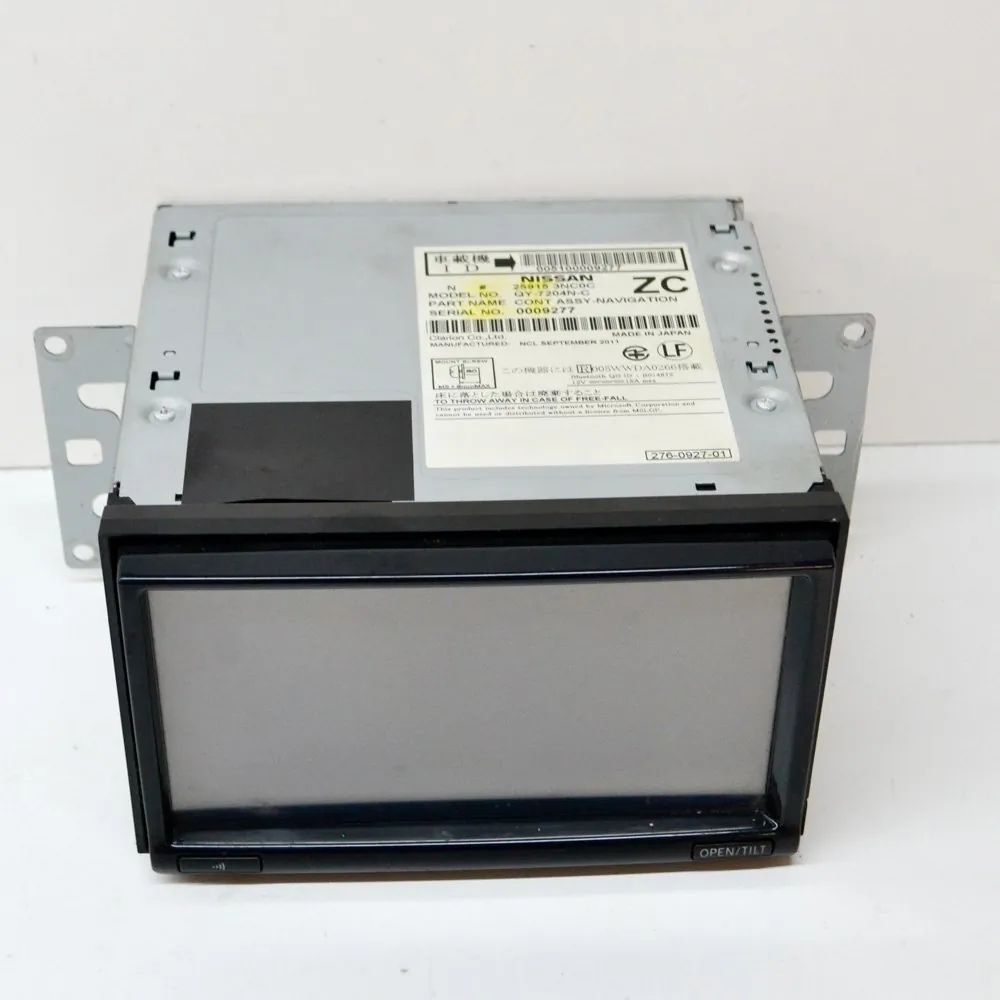 Nissan Leaf Radio / CD / navigation head unit Radio / CD / navigation head unit — NISSAN LEAF...