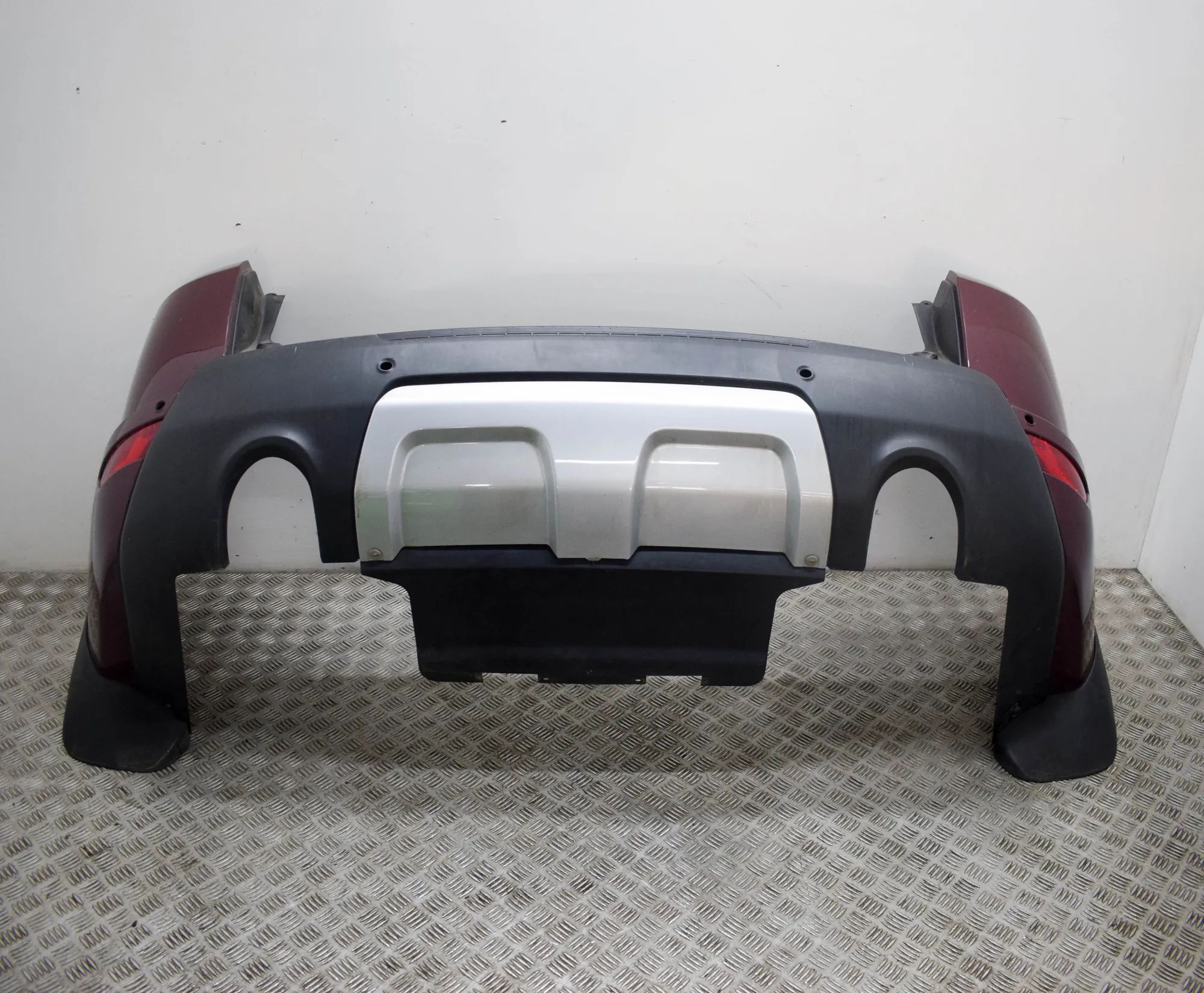 Land Rover Range Rover Sport (L494) Bumper rear Bumper rear — LAND ROVER RANGE ROVER SPORT (II ...