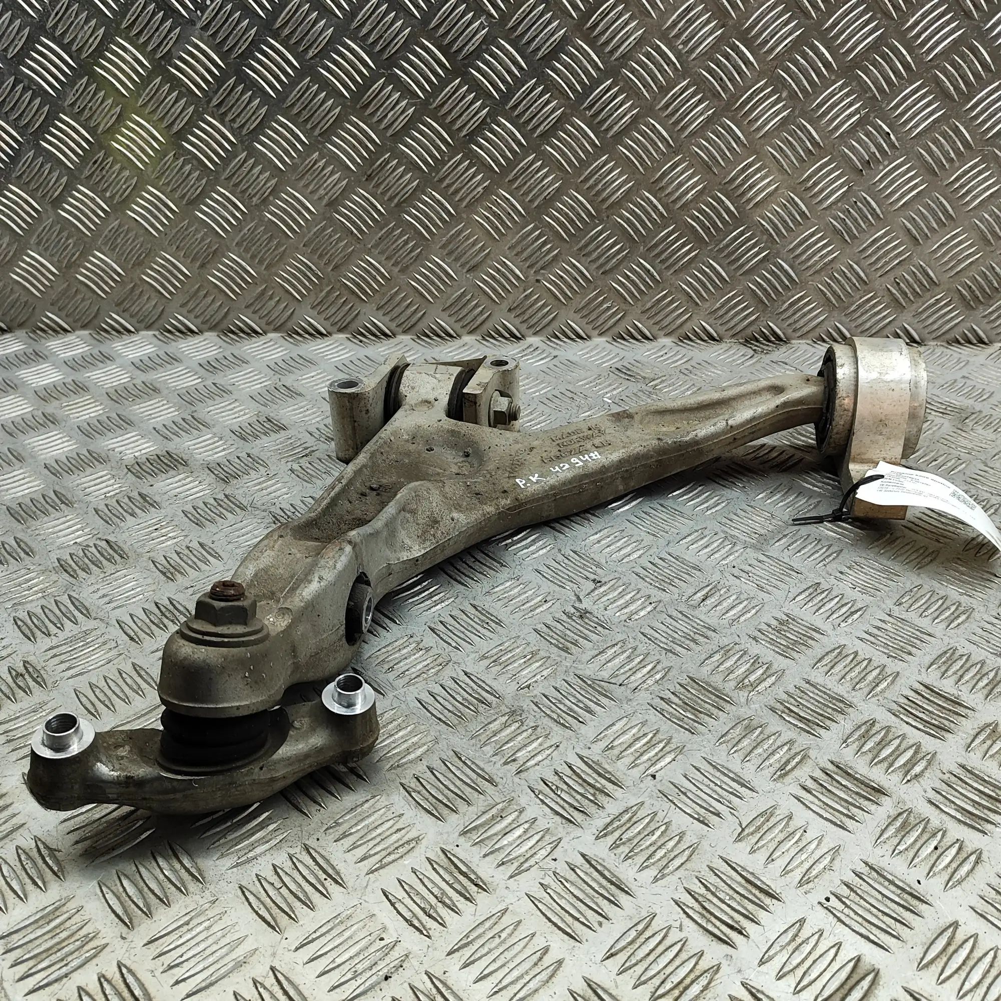 Volvo S60 Front Left Lower Control Arm Front Left Lower Control Arm — VOLVO S60 (III 2...