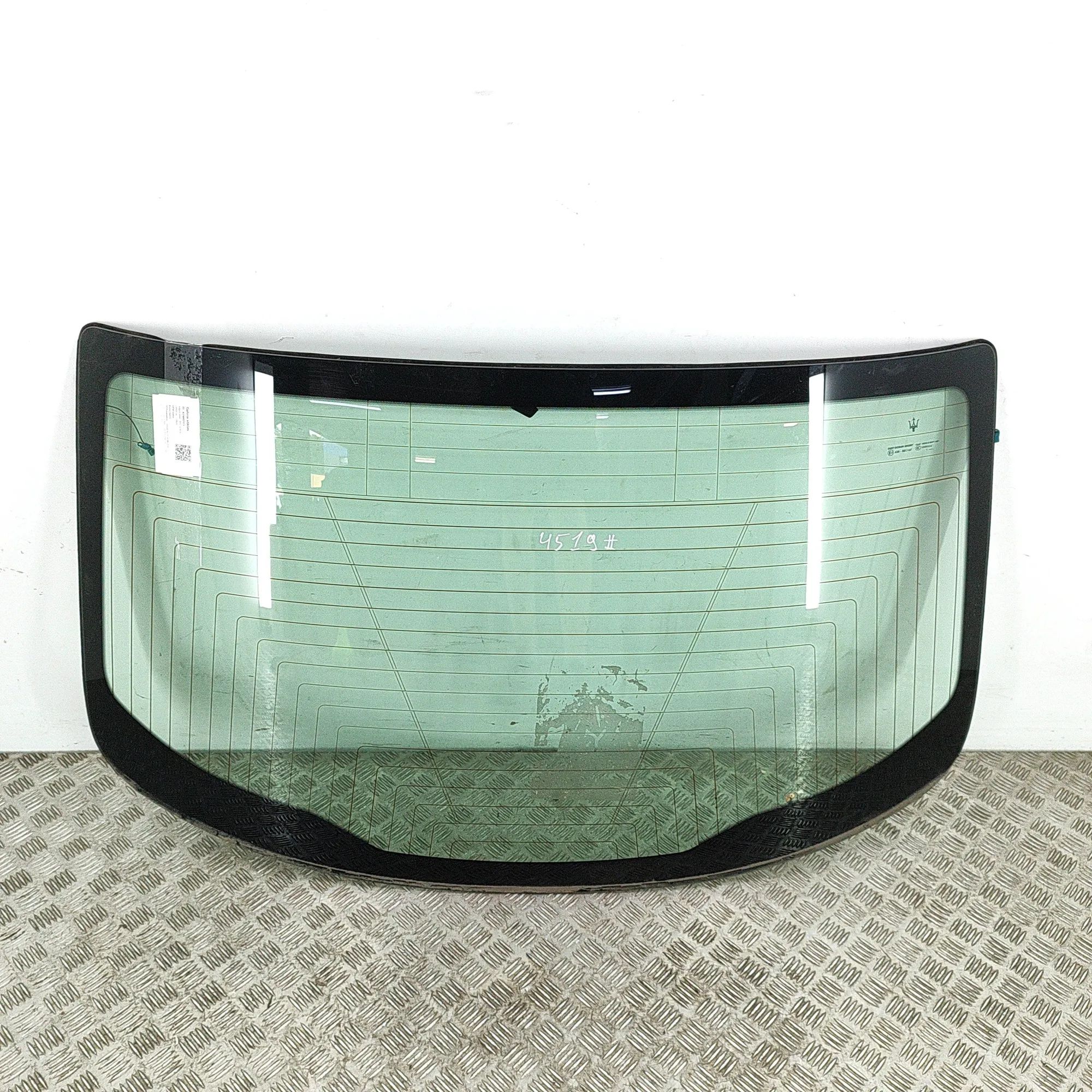 Maserati Ghibli Rear Window glass Rear window glass — MASERATI GHIBLI (M157) (201...