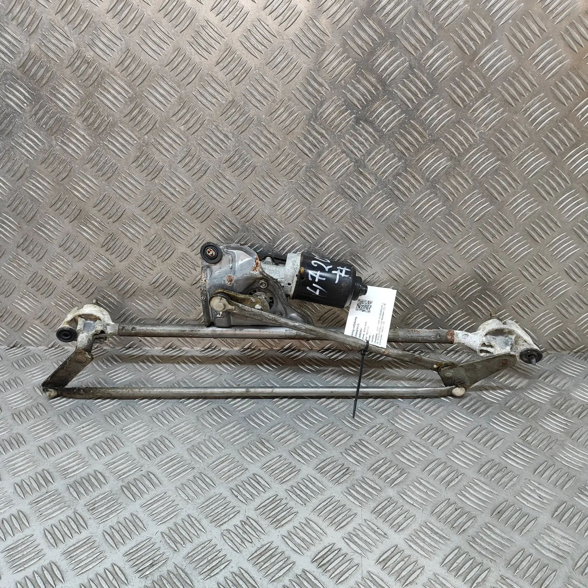 Chrysler PT Cruiser Front Windshield Wiper Mechanism Front Windshield Wiper Mechanism — CHRYSLER PT ...