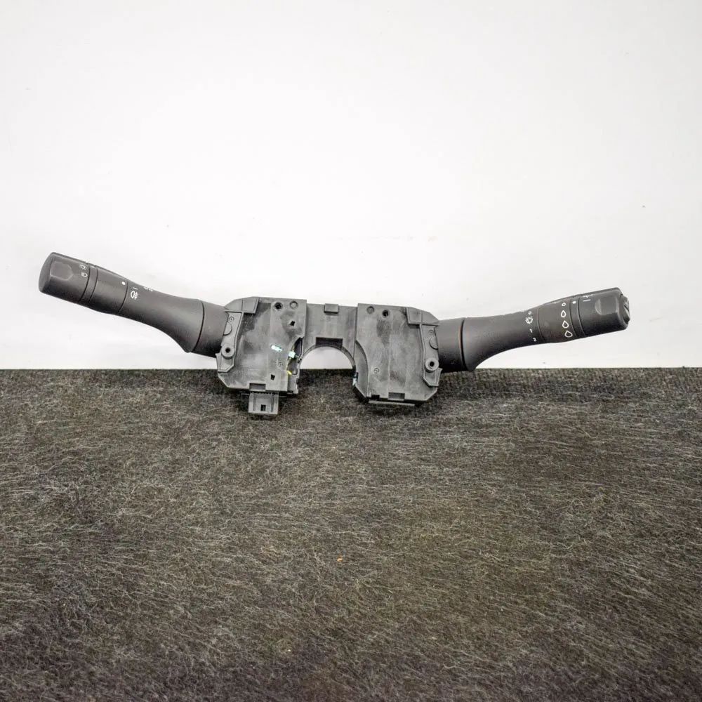 Renault Megane Indicator Wiper Stalk Switch Indicator Wiper Stalk Switch — RENAULT MEGANE I...