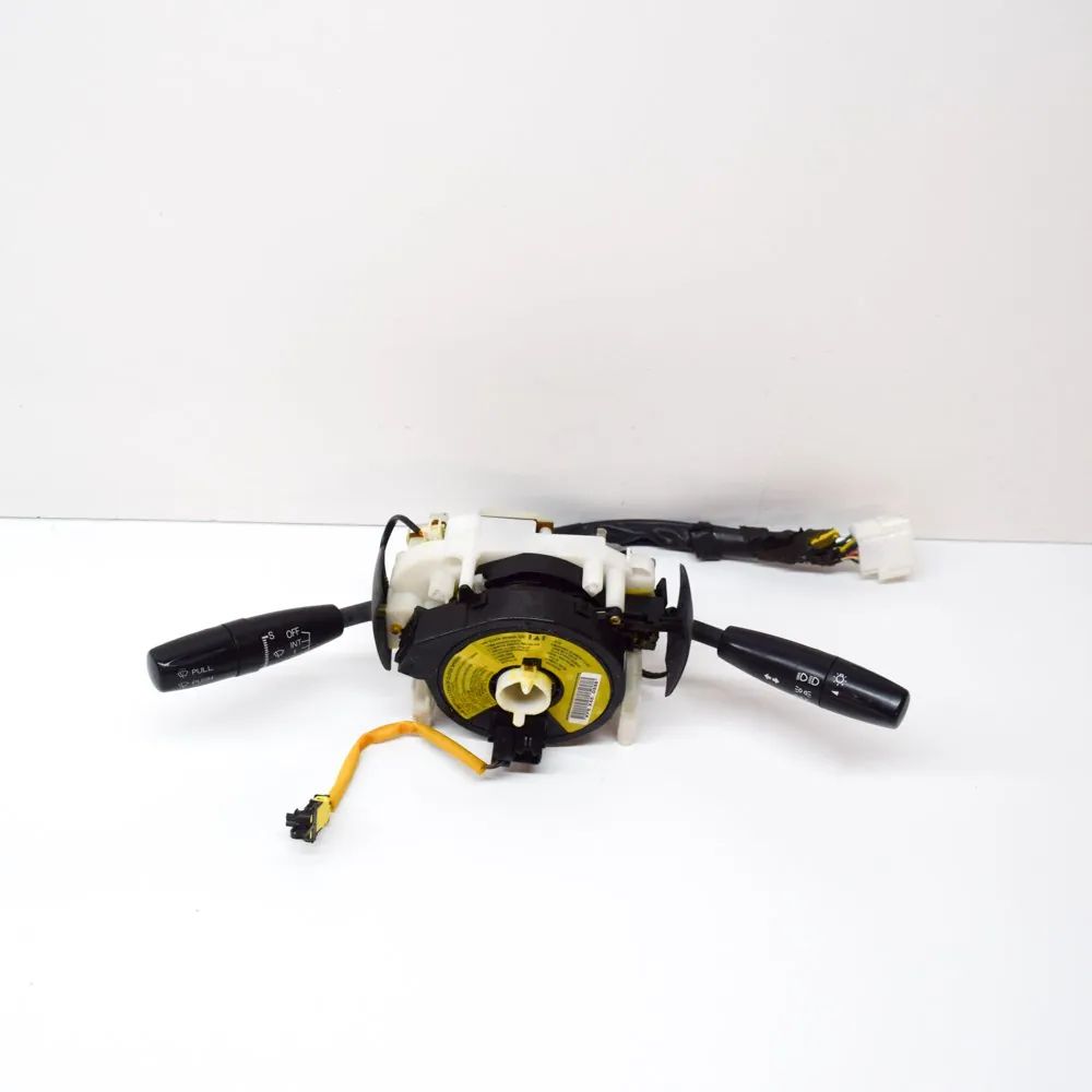 Kia Carnival Indicator Wiper Stalk Switch Indicator Wiper Stalk Switch — KIA CARNIVAL II ...