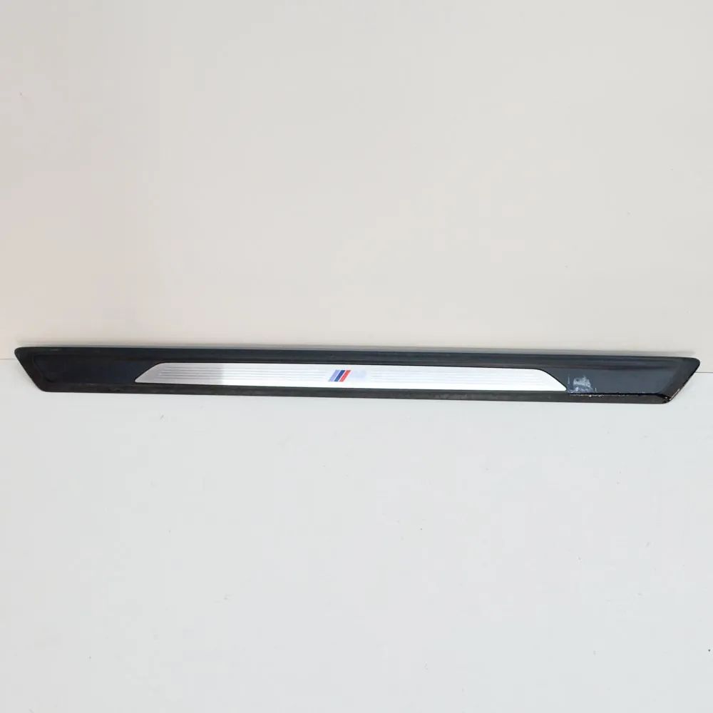 BMW 2 (F22 / F23) Front Right Sill Trim Front Right Sill Trim — BMW 2 Cabrio F23 (2014-...