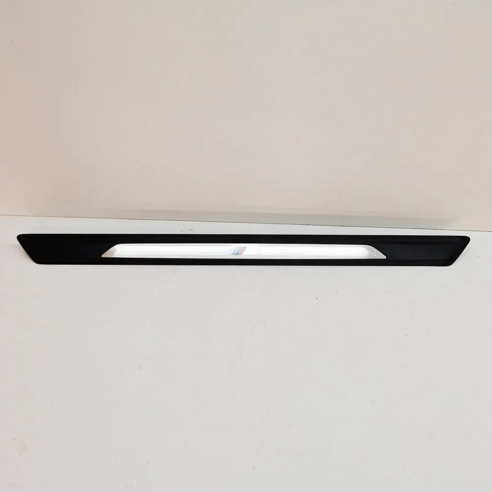 BMW 2 (F22 / F23) Front Left Sill Trim Front Left Sill Trim — BMW 2 Cabrio F23 (2014-2...