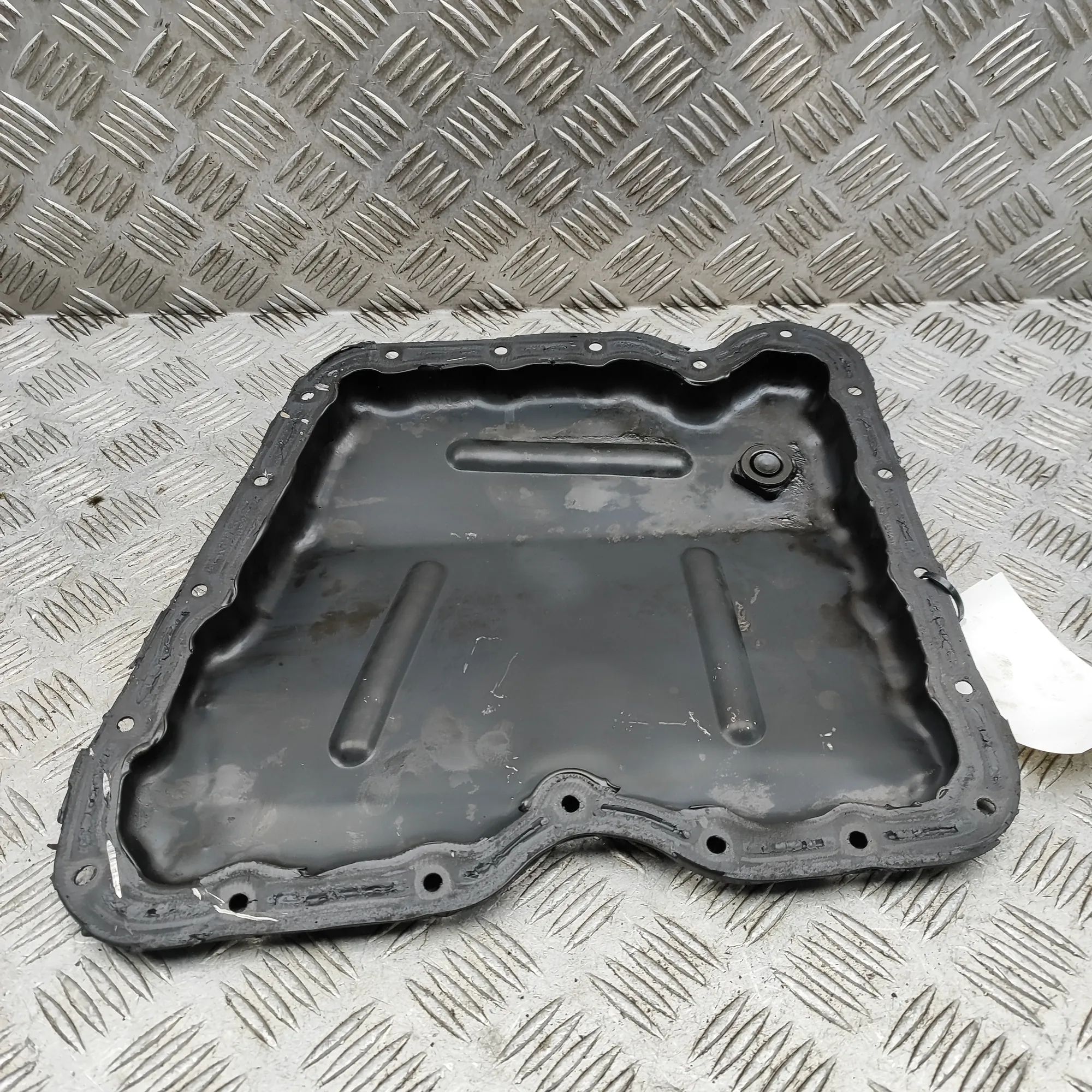 Opel Vivaro (A) Oil sump Oil sump — OPEL VIVARO Combi J7 (2001-2014) — 8...