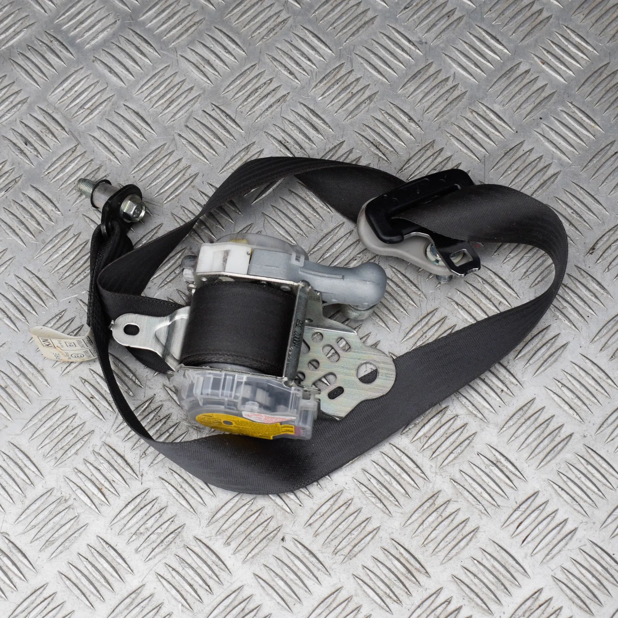 Subaru Forester Front Right Seatbelt Front Right Seatbelt — SUBARU FORESTER SH_ (200...