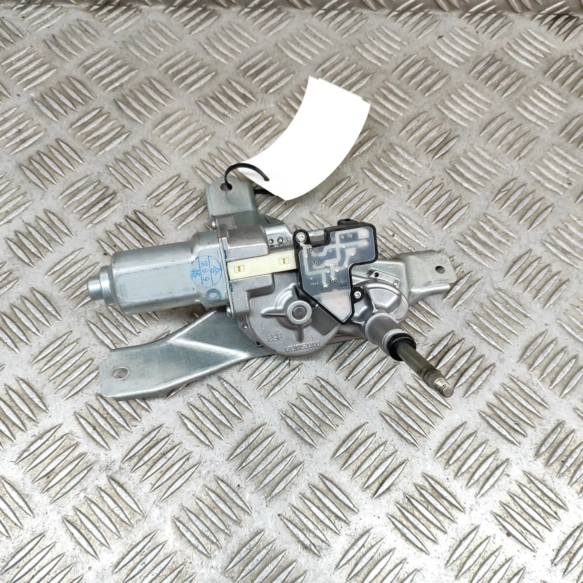 Mazda 2 (DE) Takalasin pyyhkimen moottori Tailgate wiper motor — MAZDA 2 DE (2007-2015) —...
