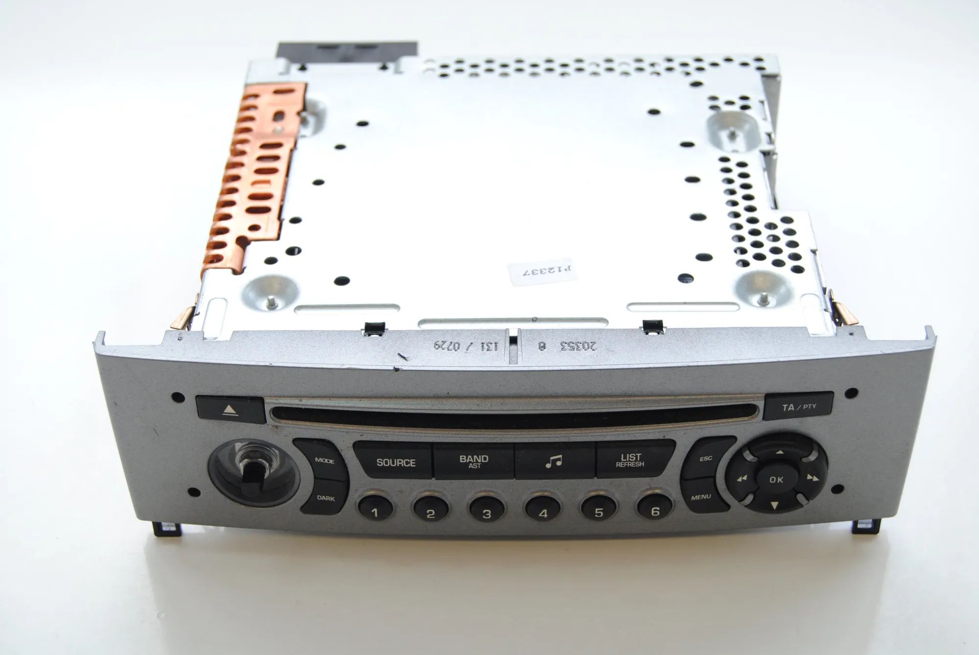 Peugeot 308 Radio/CD head unit Radio/CD head unit — PEUGEOT 308 SW (2007-2014)...