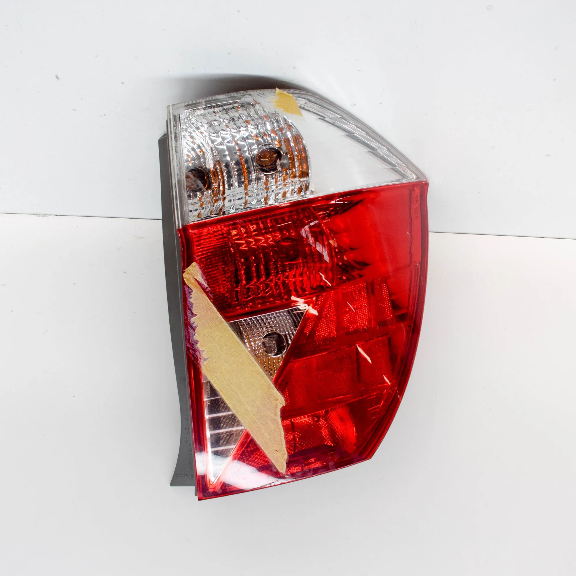 Honda FR-V Rear Right Tail Light Rear Right Tail Light — HONDA FR-V BE (2004-PRE...