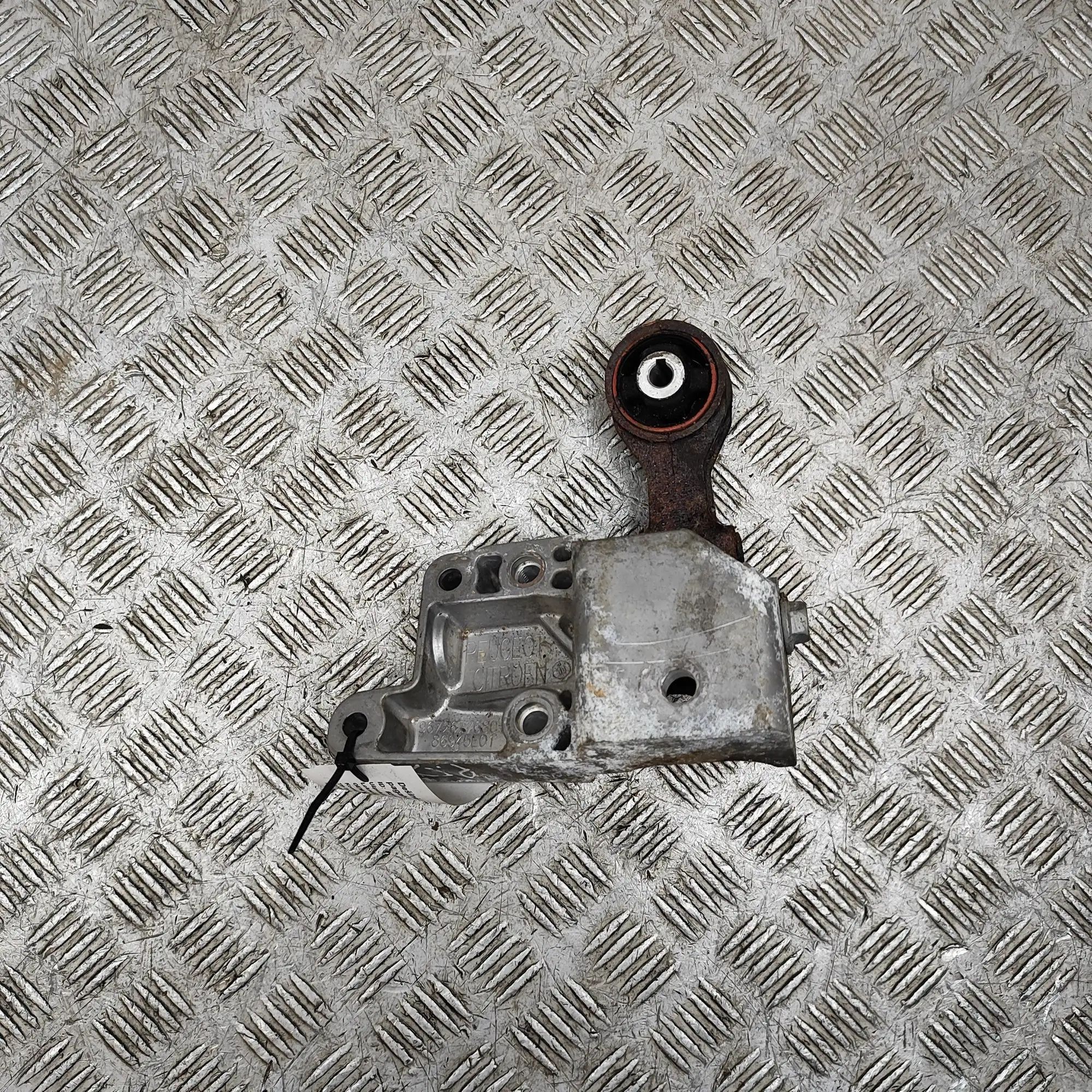 Citroen C5 Right Side Engine Mount Right Side Engine Mount — CITROEN C5 III RD_ (2...