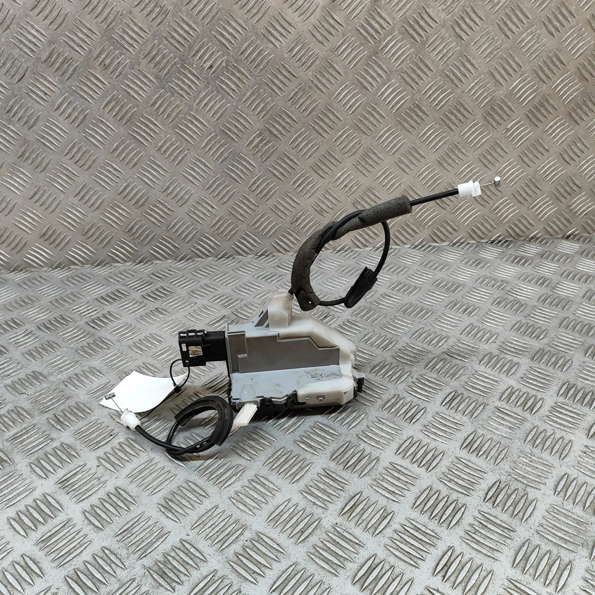 Citroen C5 Door lock — rear left Door lock — rear left — CITROEN C5 III RD_ (200...