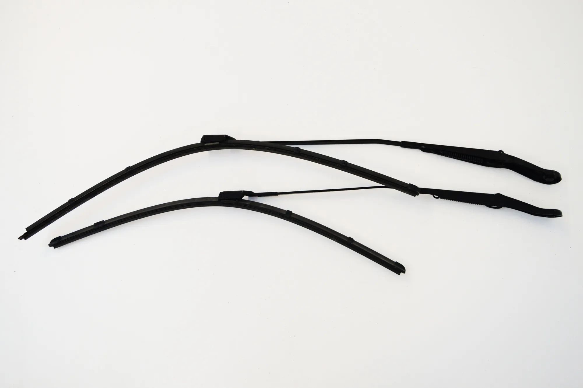 Opel Zafira (B) Front Wiper Arms Front Wiper Arms — OPEL ZAFIRA TOURER C P12 (20...