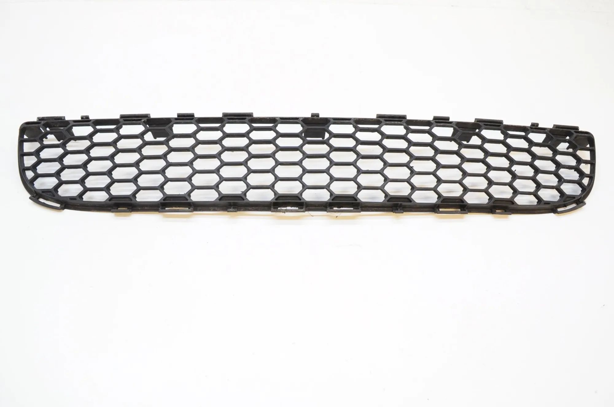 Toyota Corolla Verso Front bumper lower grill Front bumper lower grill — TOYOTA COROLLA Verso...