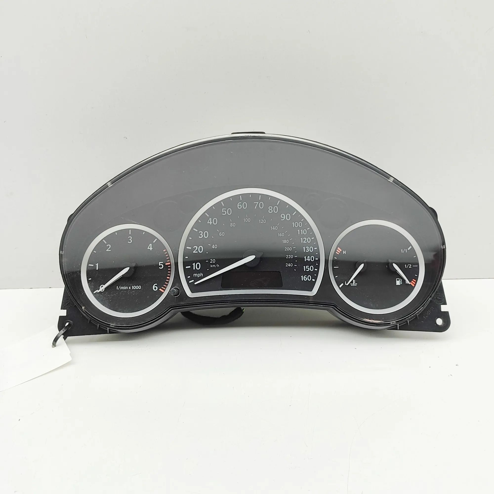 Saab 9-3 Instrument Cluster Speedometer Instrument Cluster Speedometer — SAAB 9-3 Estat...