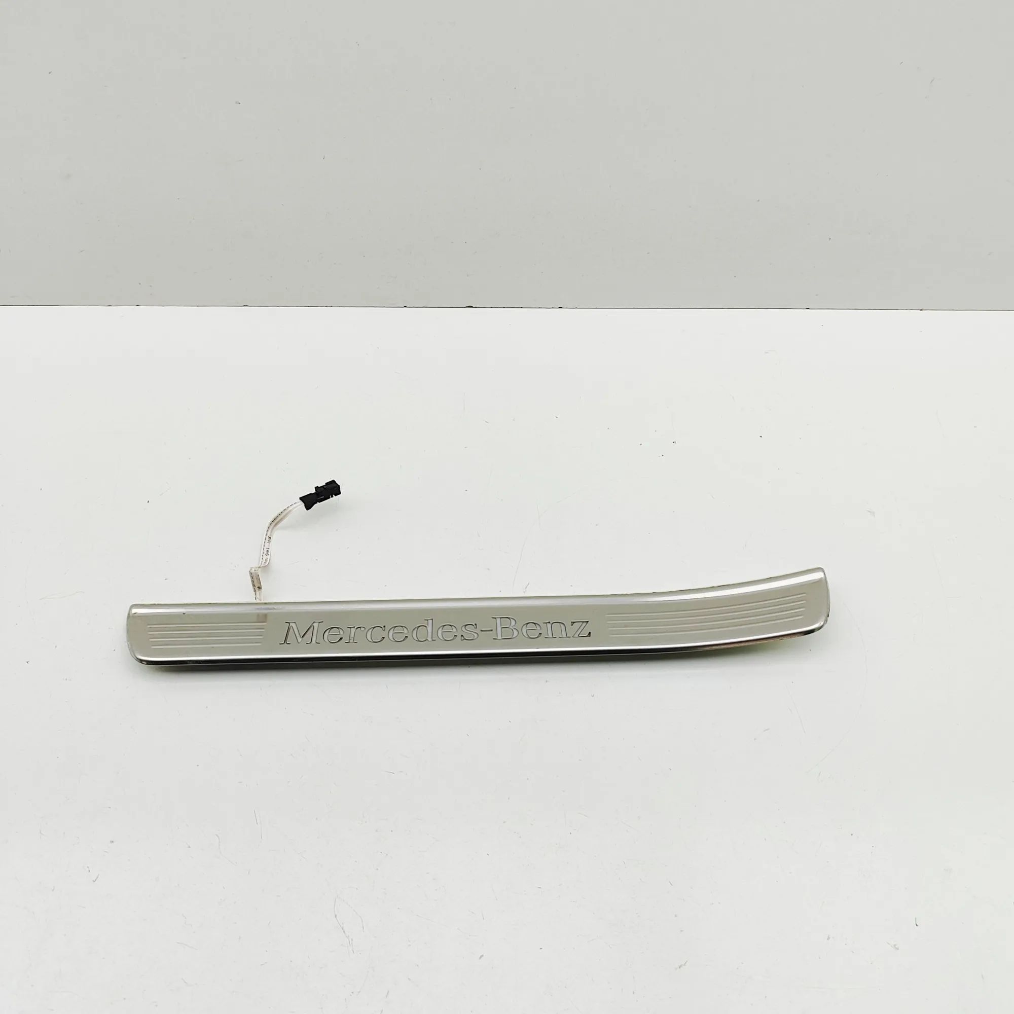 Mercedes-Benz A (W177) Sill trim — rear left Sill trim — rear left — MERCEDES BENZ S-CLASS (...