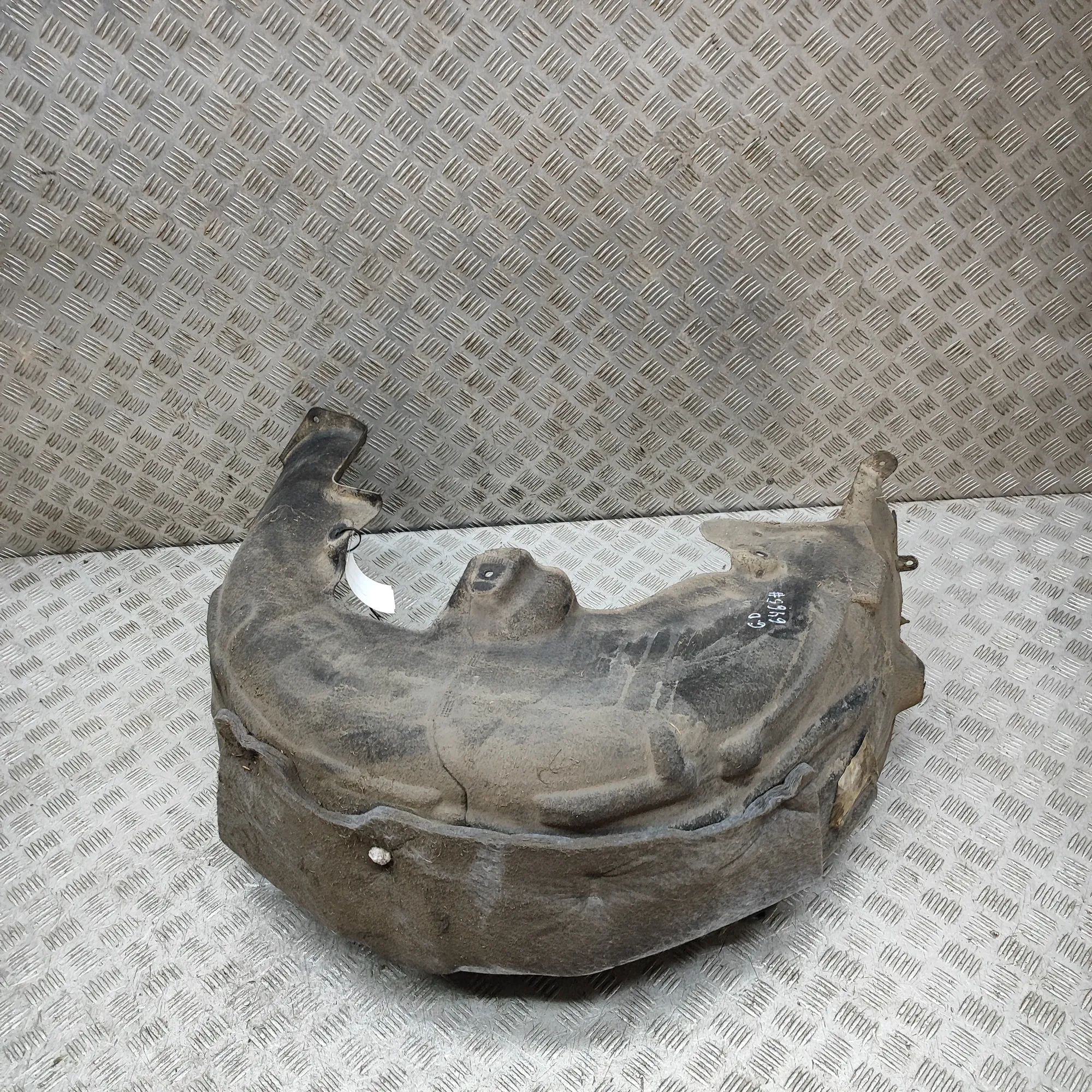 Mercedes-Benz A (W176) Rear Right Arch Liner Rear Right Arch Liner — MERCEDES BENZ E-CLASS (...
