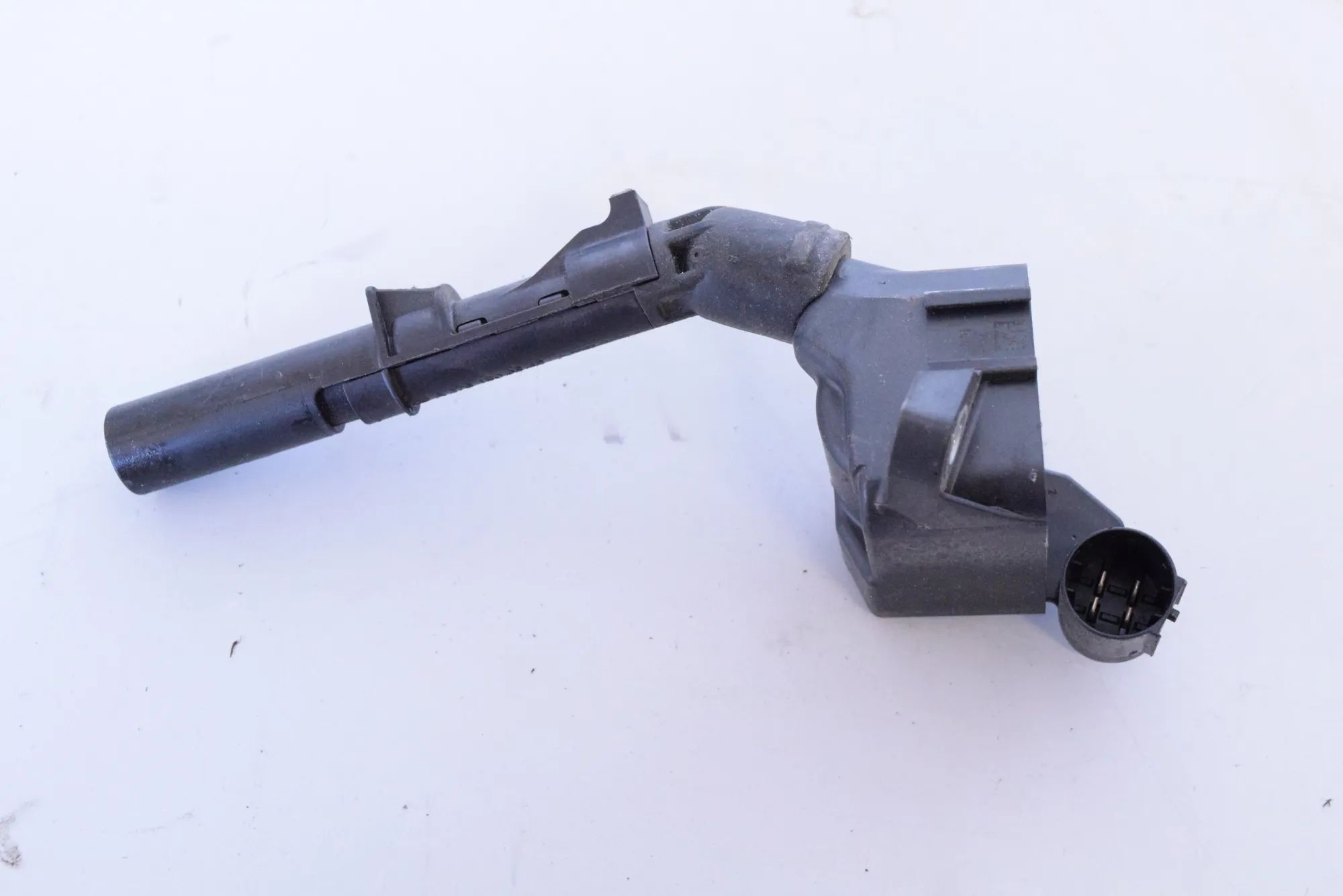 Mercedes-Benz A (W176) High voltage ignition coil High voltage ignition coil — MERCEDES BENZ E-CL...