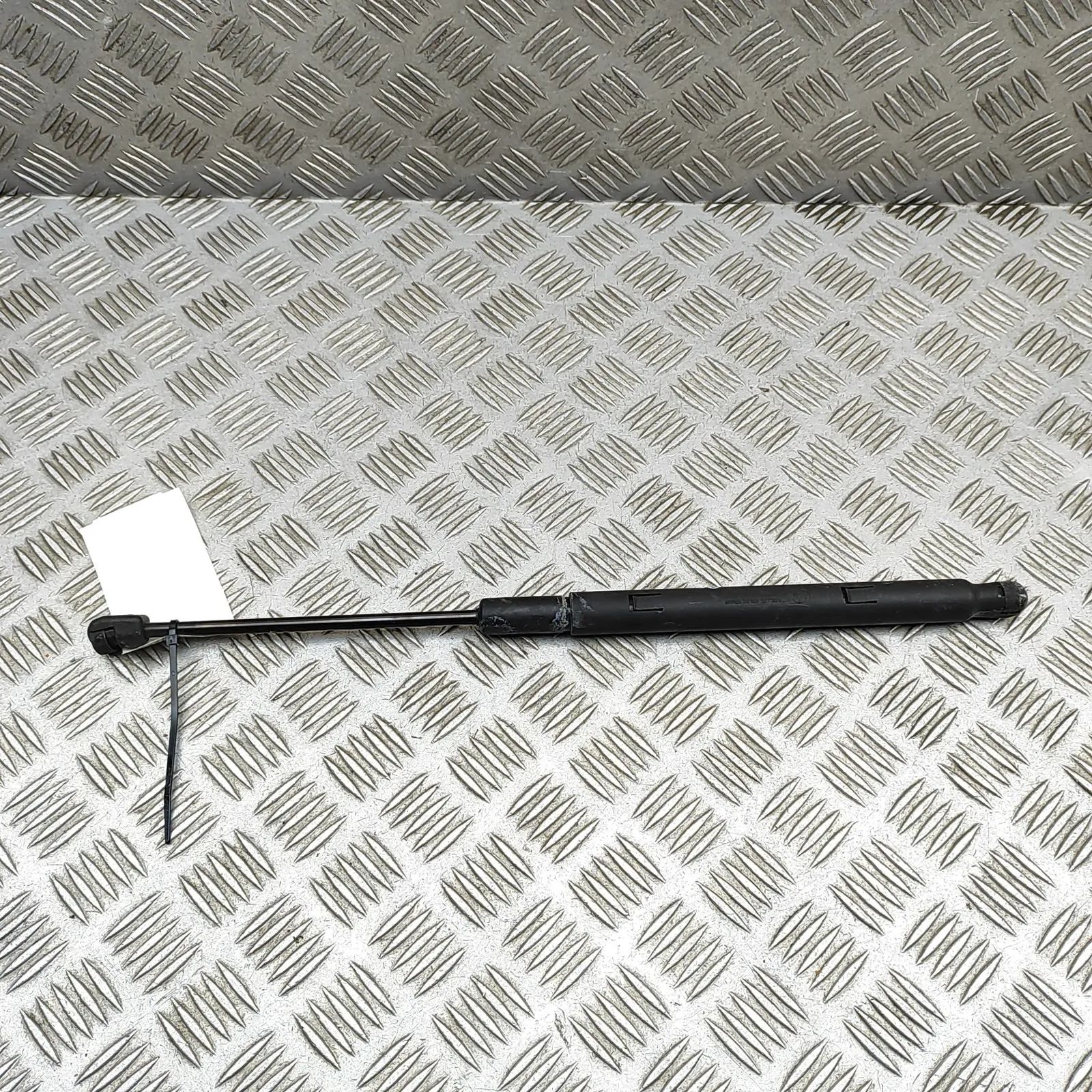 Mercedes-Benz A (W176) Bonnet gas strut — front right Bonnet gas strut — front right — MERCEDES BENZ ...