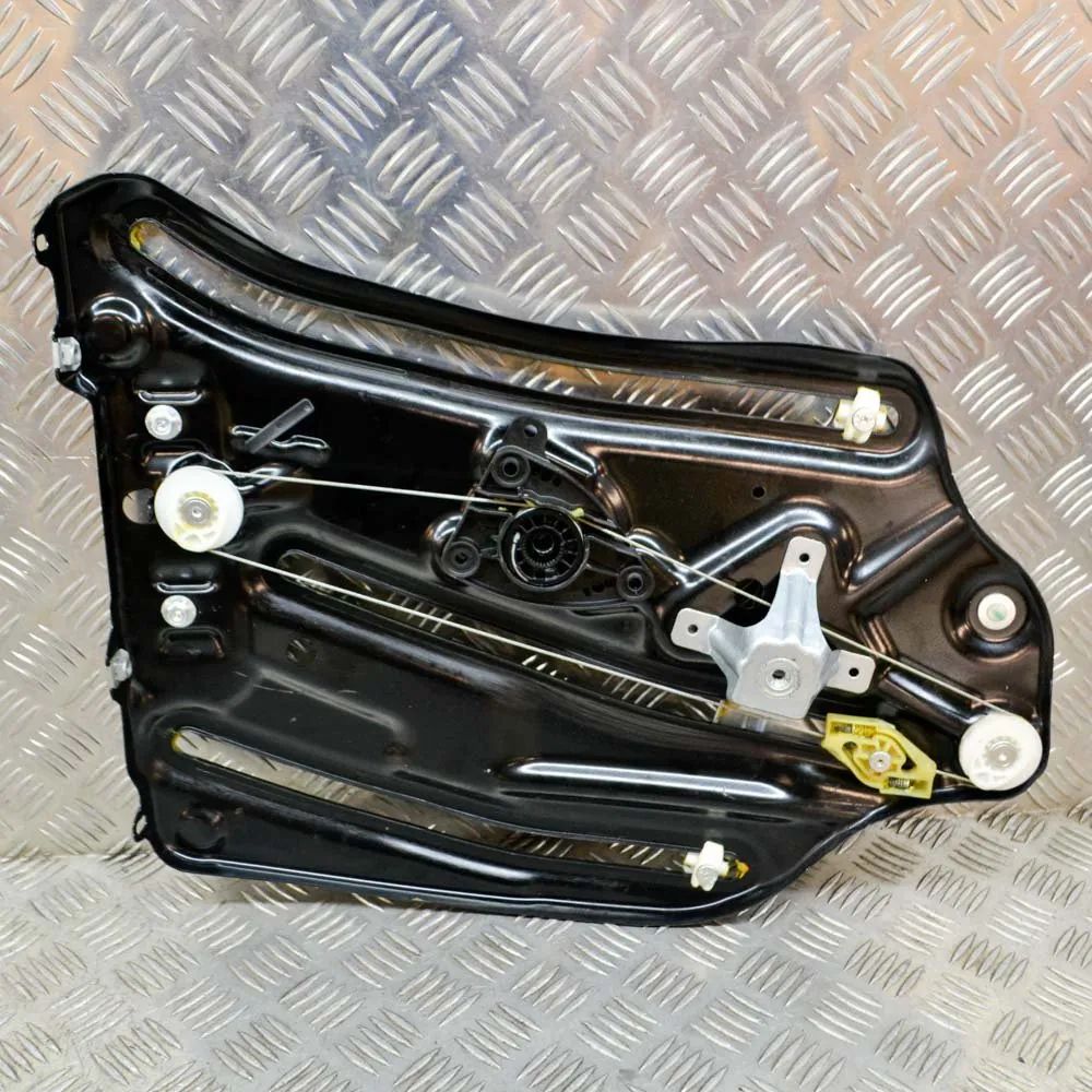 BMW 2 (F22 / F23) Rear Left Window Regulator Rear Left Window Regulator — BMW 2 Cabrio F23 (...