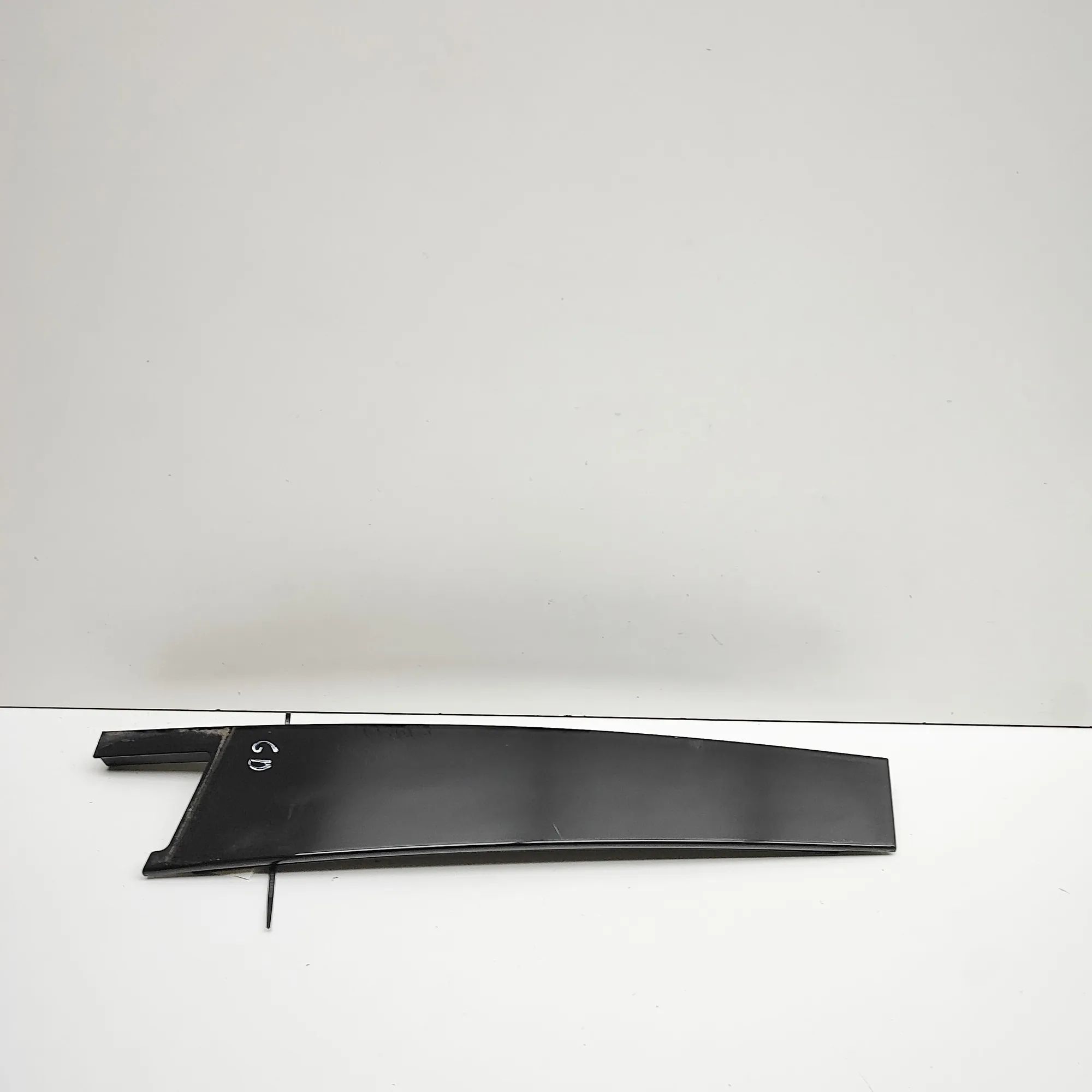 Mercedes-Benz A (W177) Vertical door trim — rear right Vertical door trim — rear right — MERCEDES BENZ...