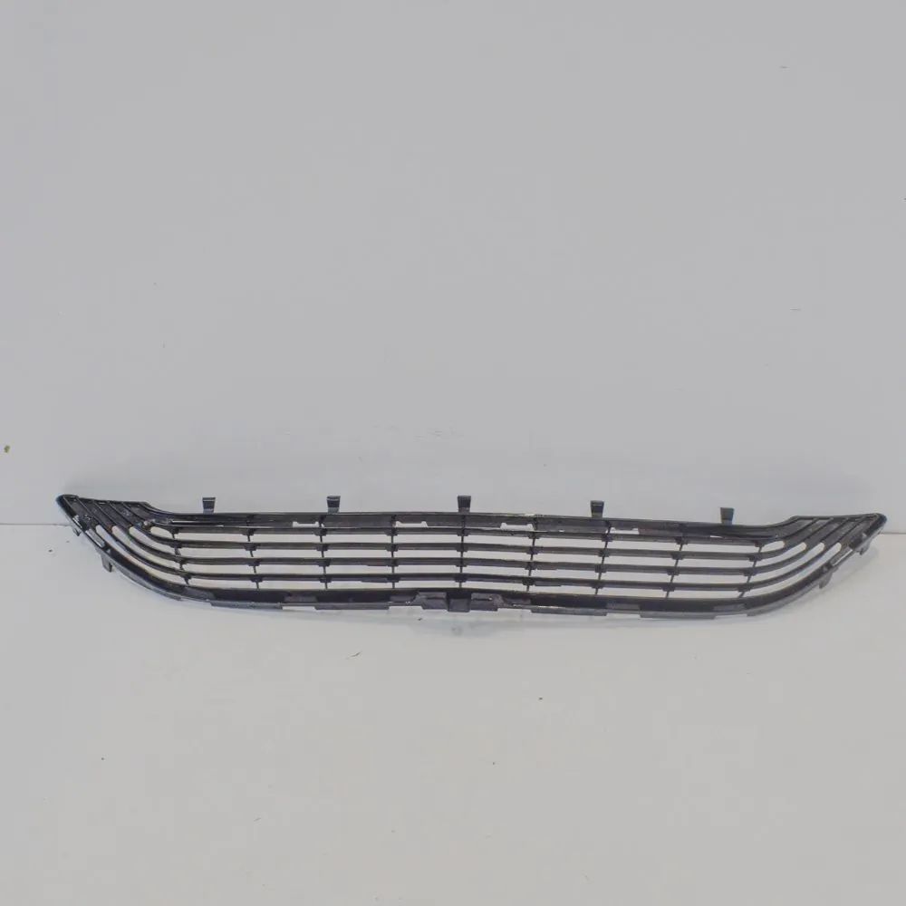 Mercedes-Benz A (W176) Front bumper lower grill Front bumper lower grill — MERCEDES BENZ S-CLAS...