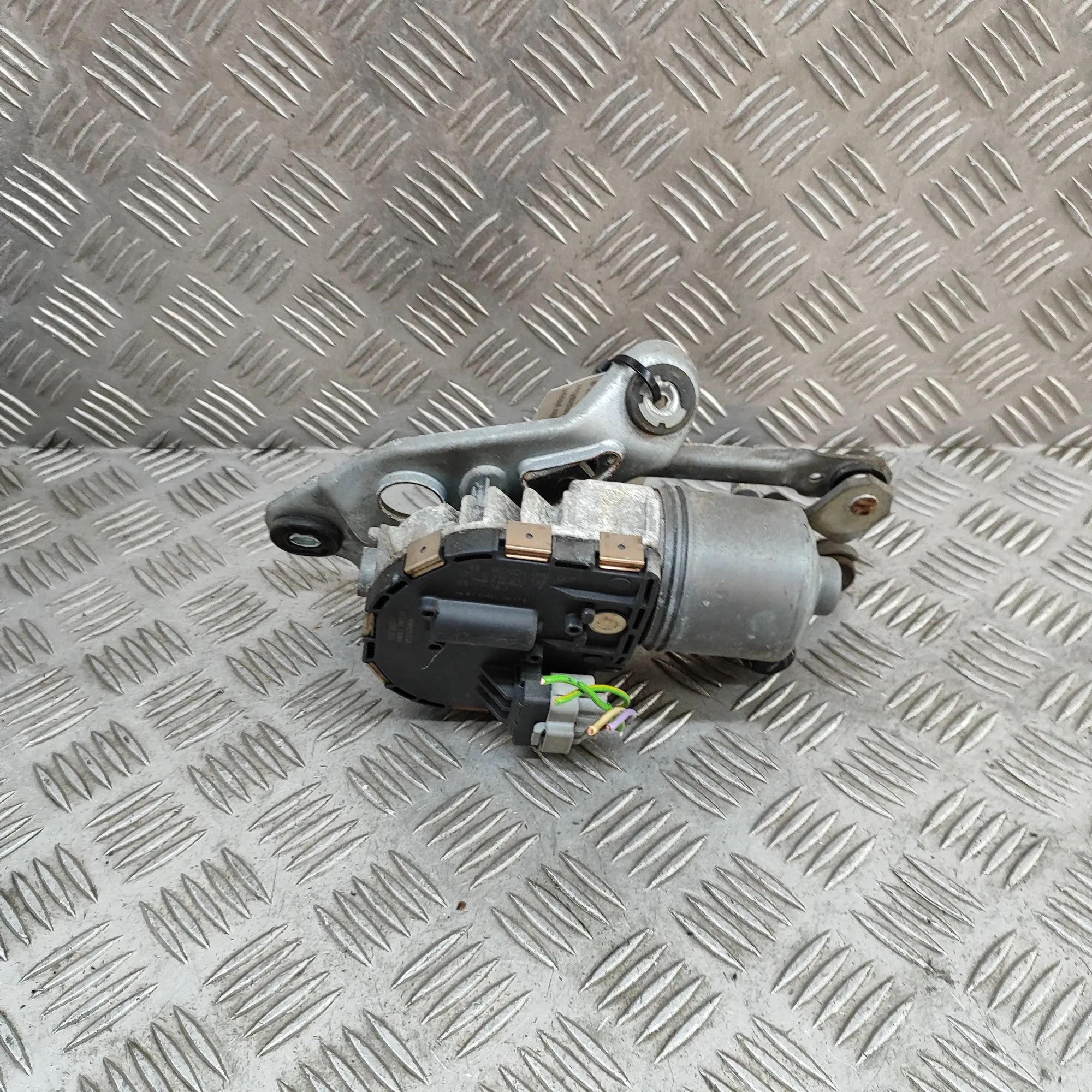 Peugeot 407 Front Windshield Wiper Mechanism Front Windshield Wiper Mechanism — PEUGEOT 407 ...