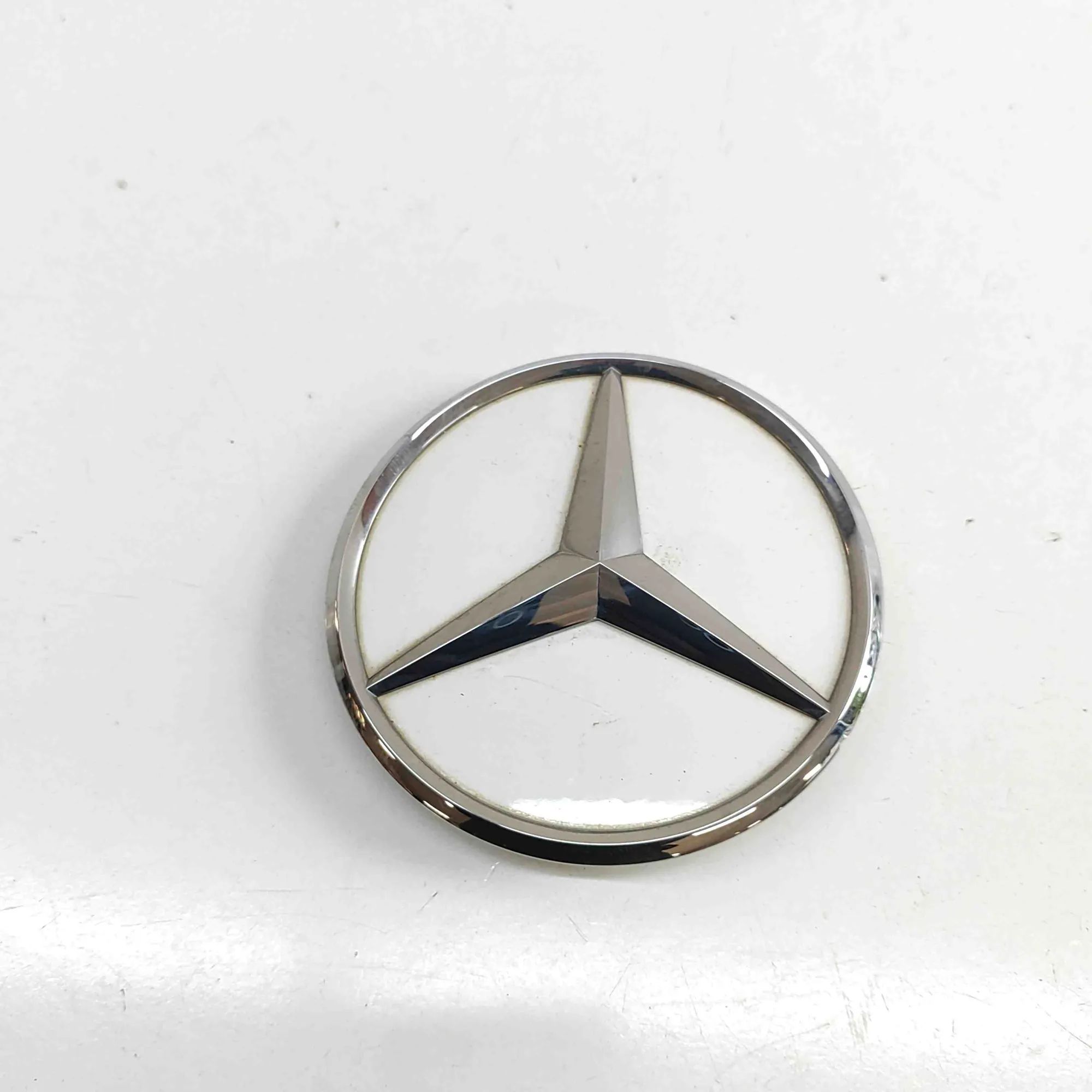 Mercedes-Benz A (W176) Bootlid emblem Bootlid emblem — MERCEDES BENZ C-CLASS (W205) (...