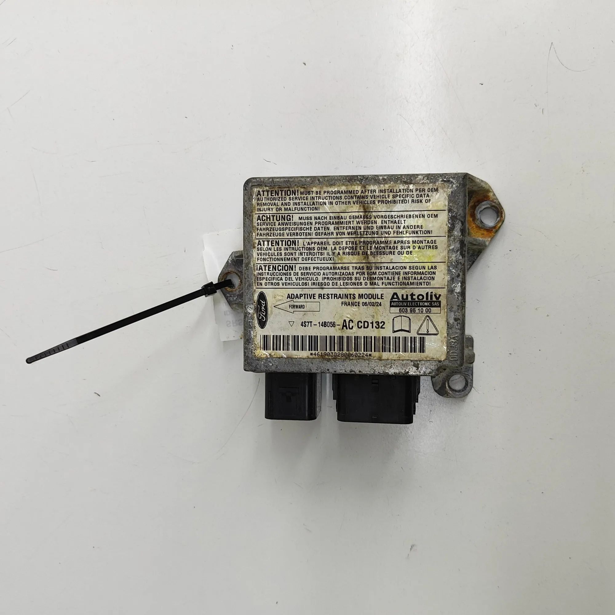 Ford Mondeo SRS Control Unit SRS Control Unit — FORD MONDEO III Sedan B4Y (2...