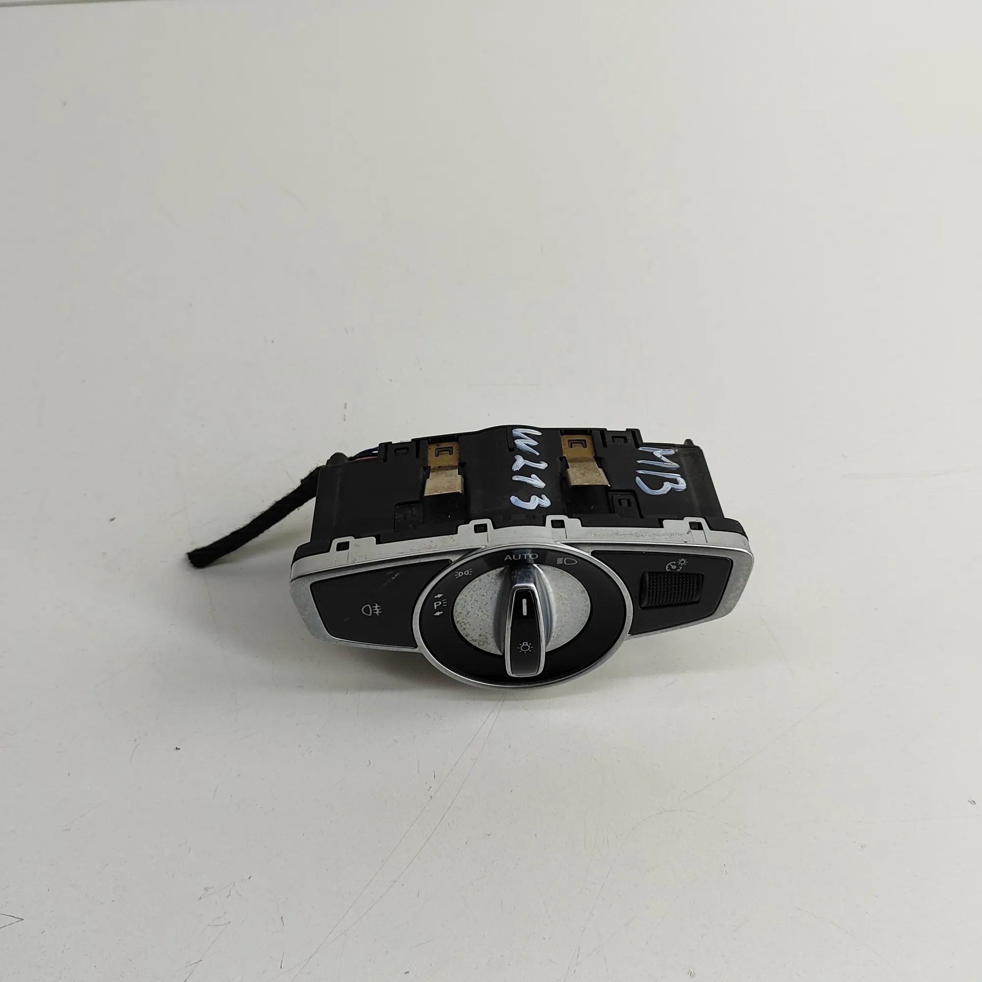 Mercedes-Benz A (W176) Headlight Switch Control Unit Headlight Switch Control Unit — MERCEDES BENZ E...