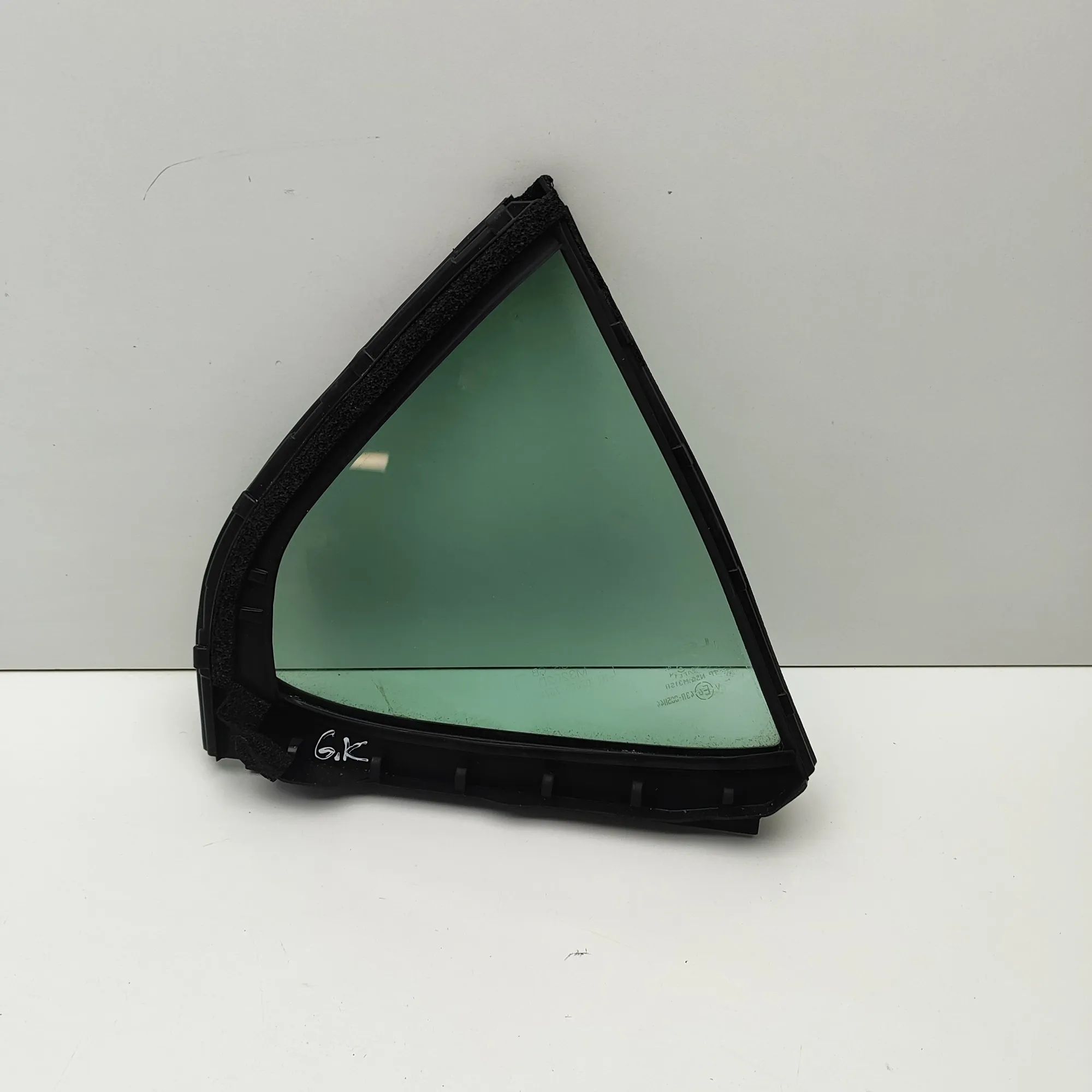 Lexus IS Rear door left-hand window Rear door left-hand window — LEXUS IS II GSE2_,...