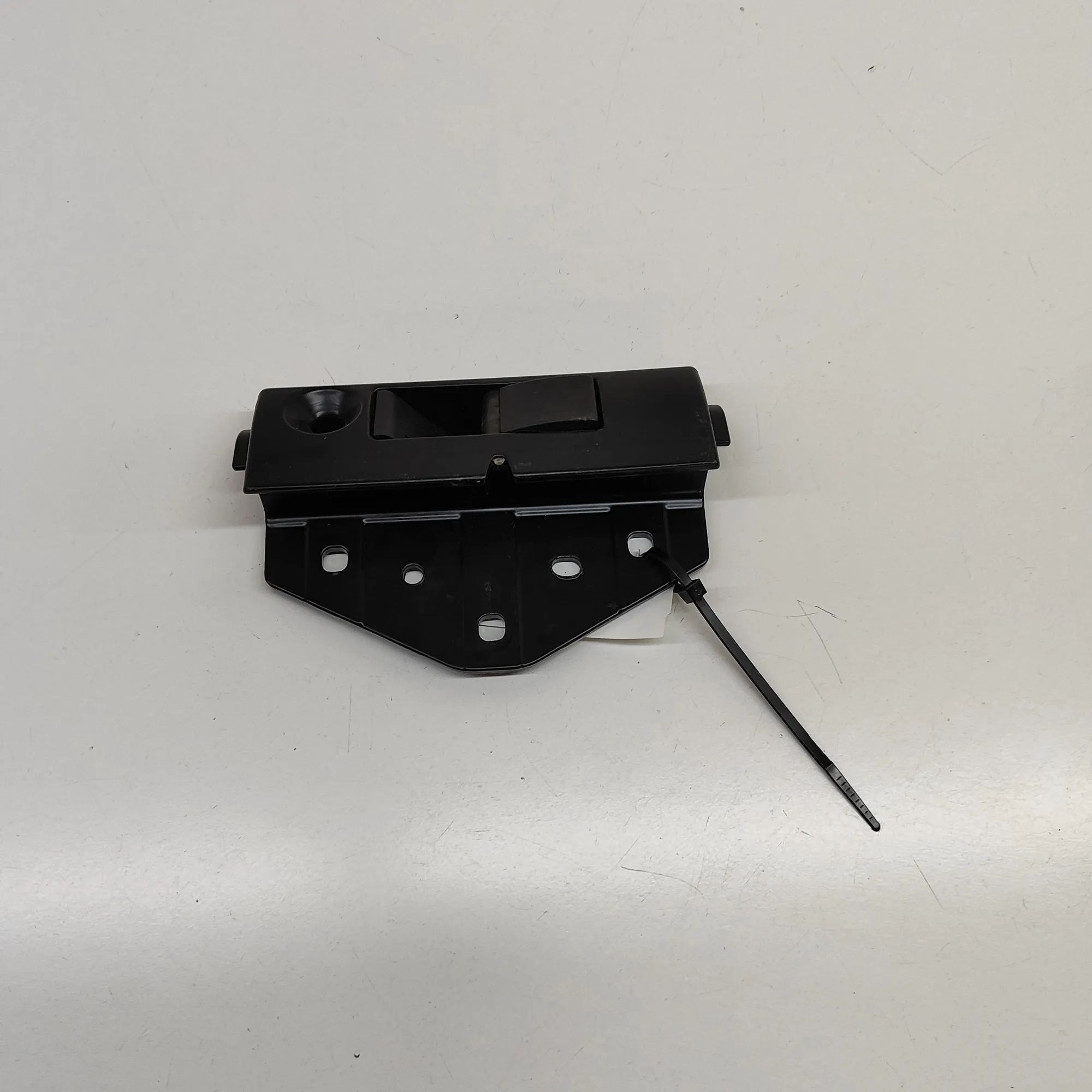 BMW 6 (F06 / F12 / F13) Other Body Parts Other Body Parts — BMW 6 Cabrio F12 (2011-2018)...