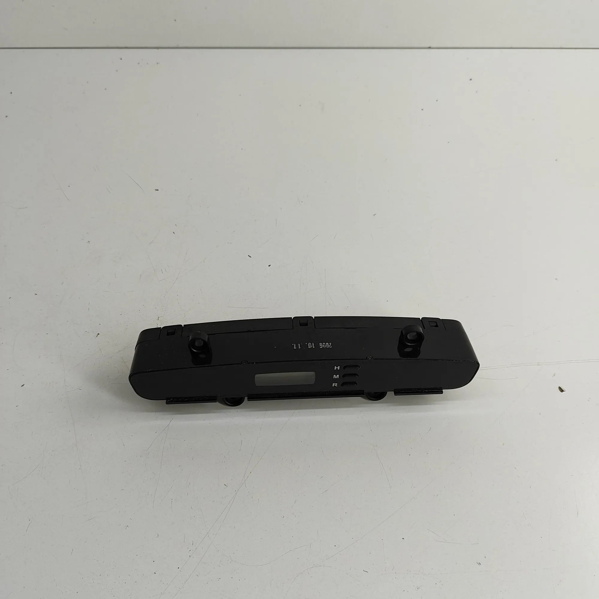 Kia Carnival Interior Clock Interior Clock — KIA CARNIVAL / GRAND CARNIVAL ...