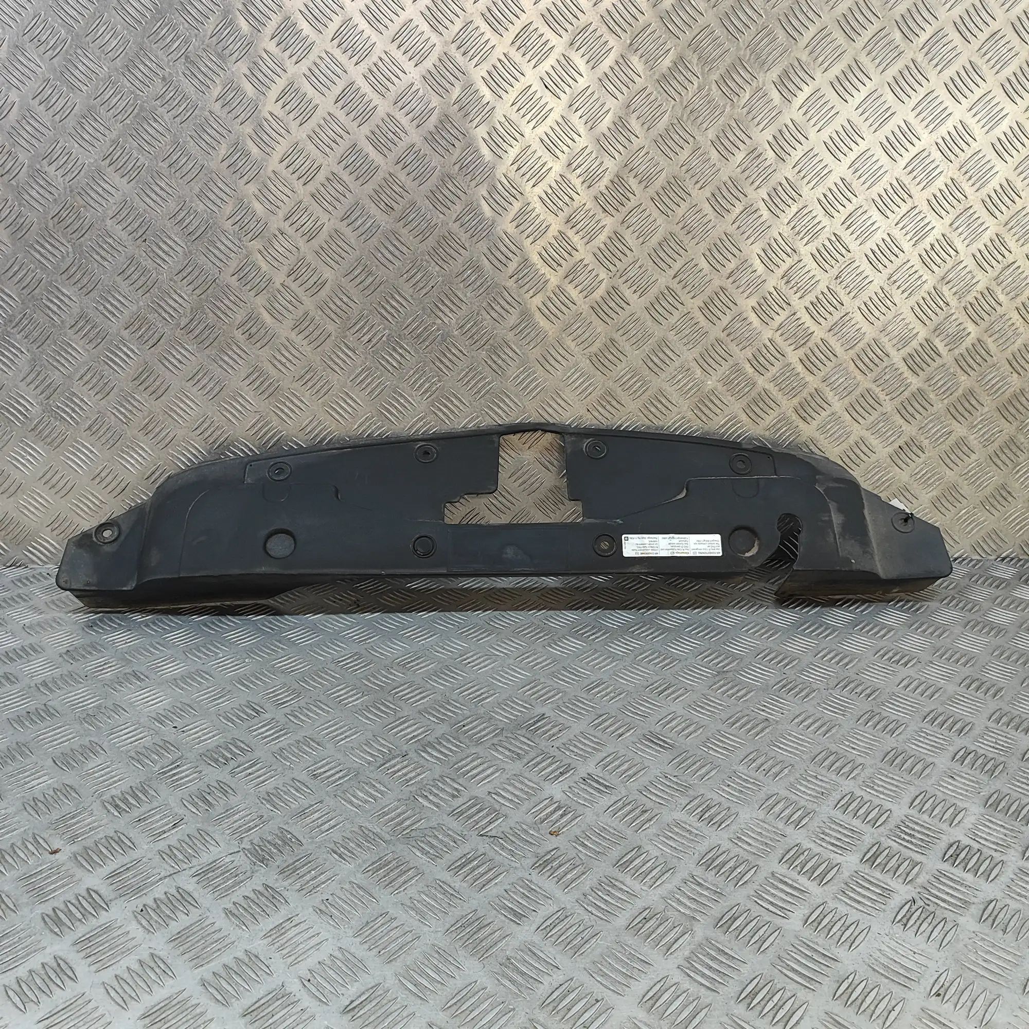 Chevrolet Orlando Slam Panel Frame Plastic Trim Slam Panel Frame Plastic Trim — CHEVROLET ORLAN...
