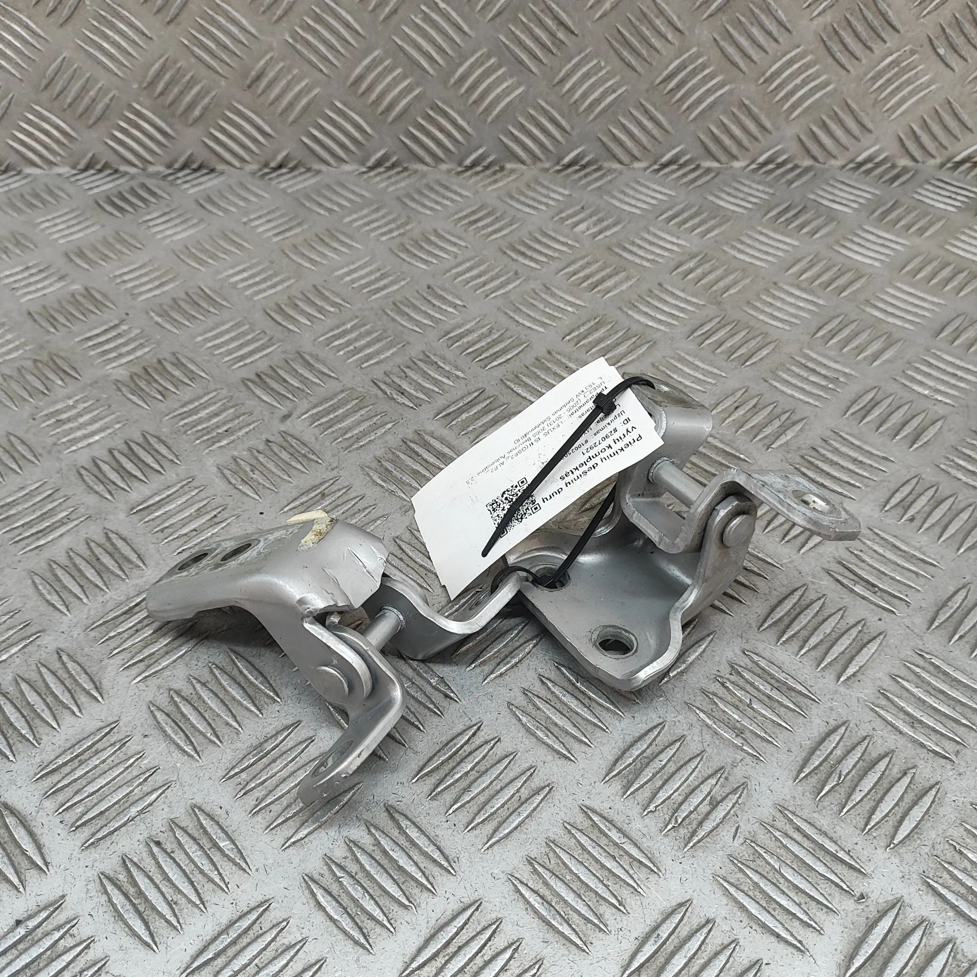 Lexus IS Door hinge set — front right Door hinge set — front right — LEXUS IS II GSE2...
